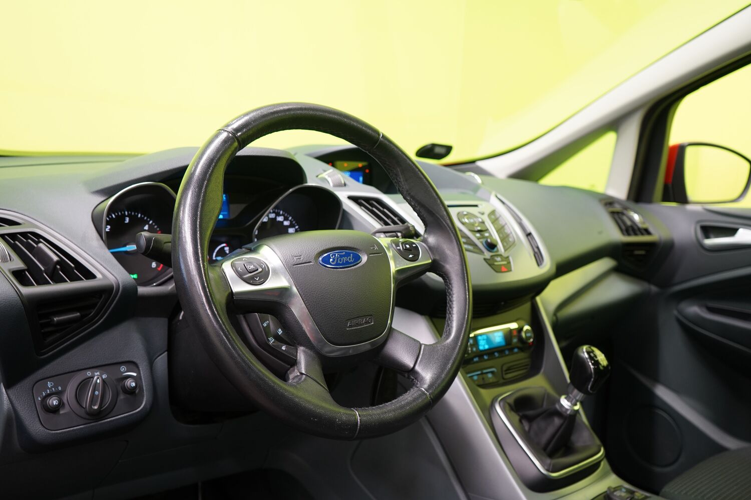 Ford C-MAX vaihtoauto