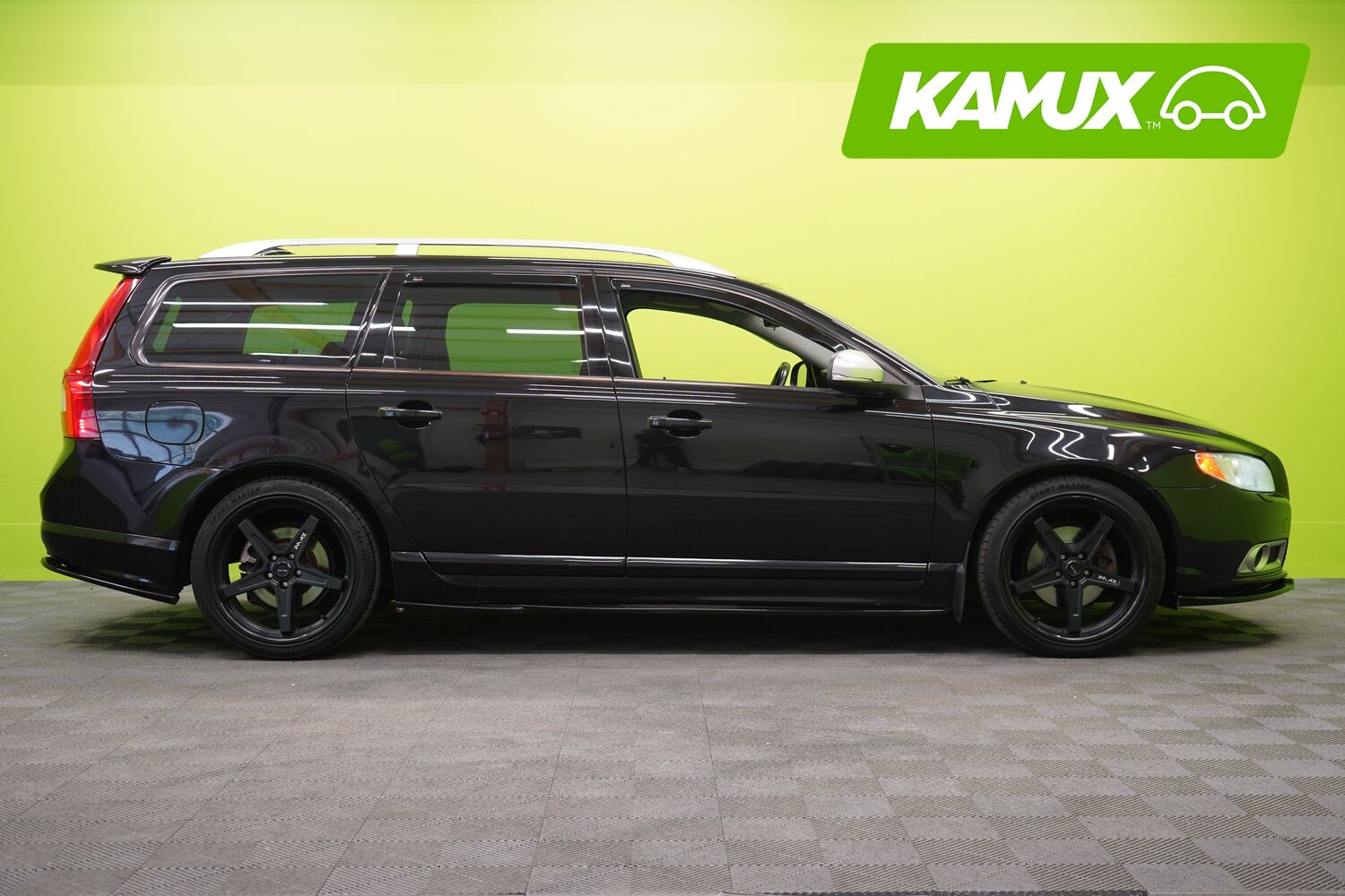 Volvo V70 vaihtoauto