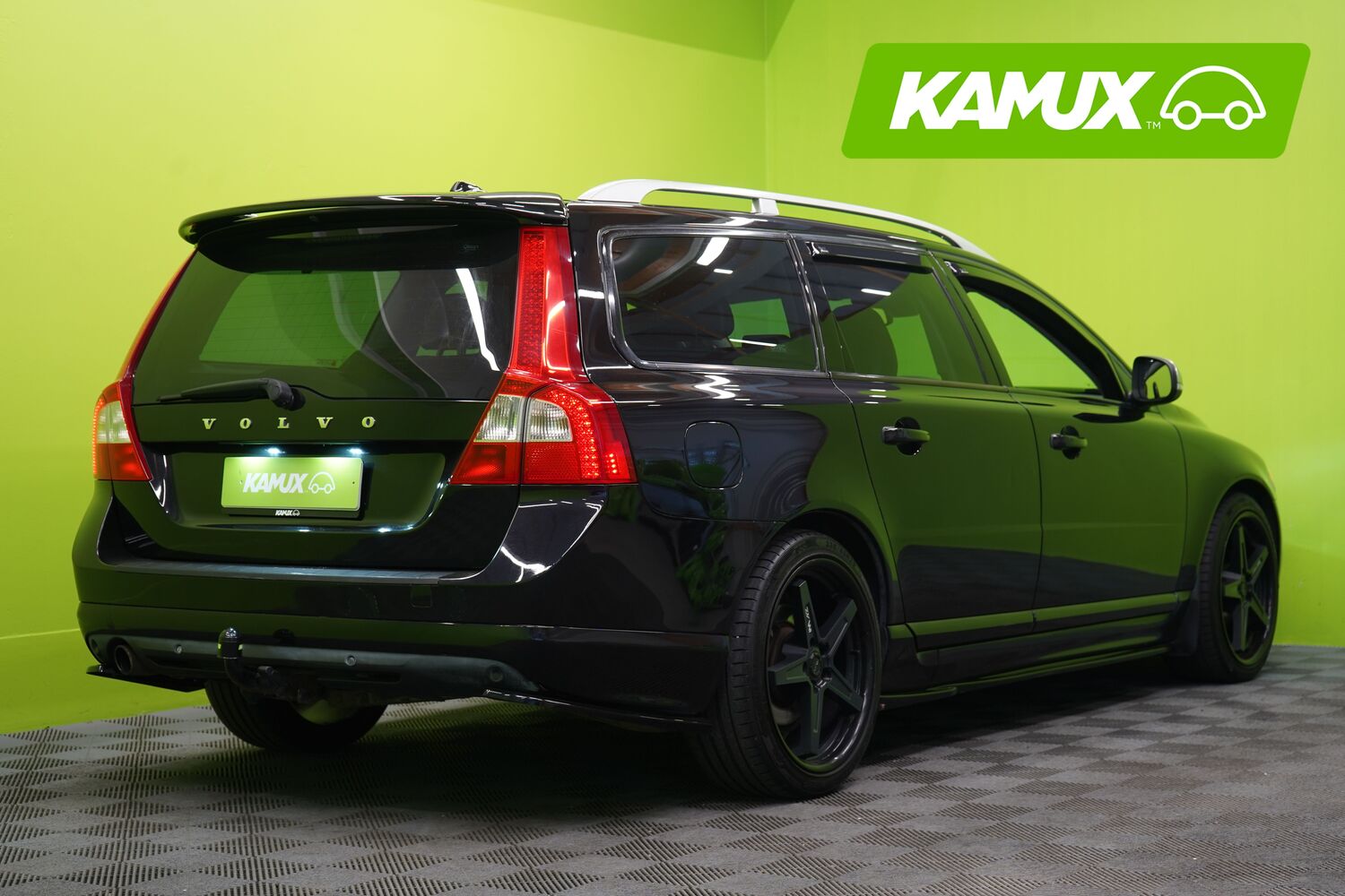 Volvo V70 vaihtoauto