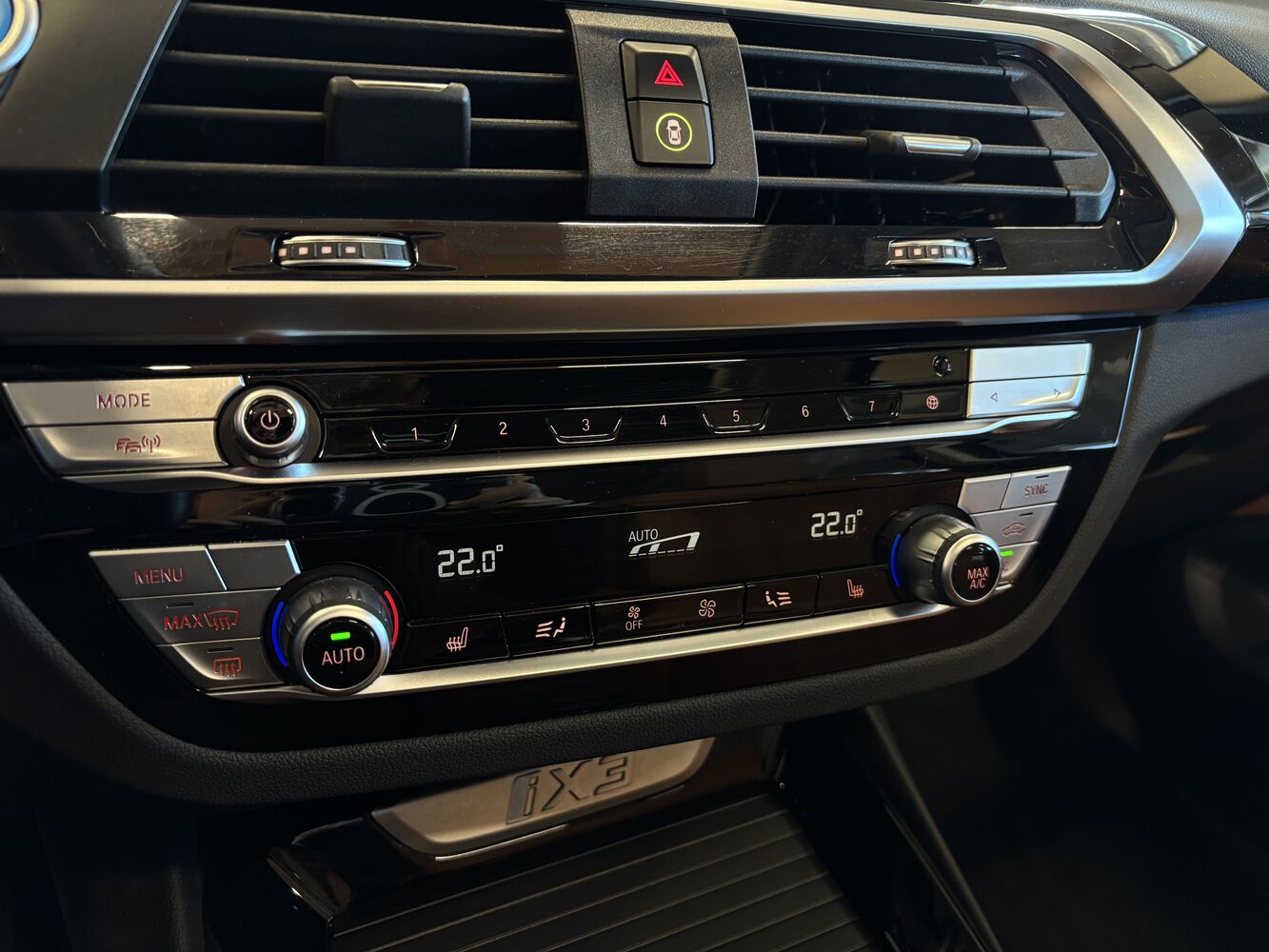 BMW iX3 vaihtoauto