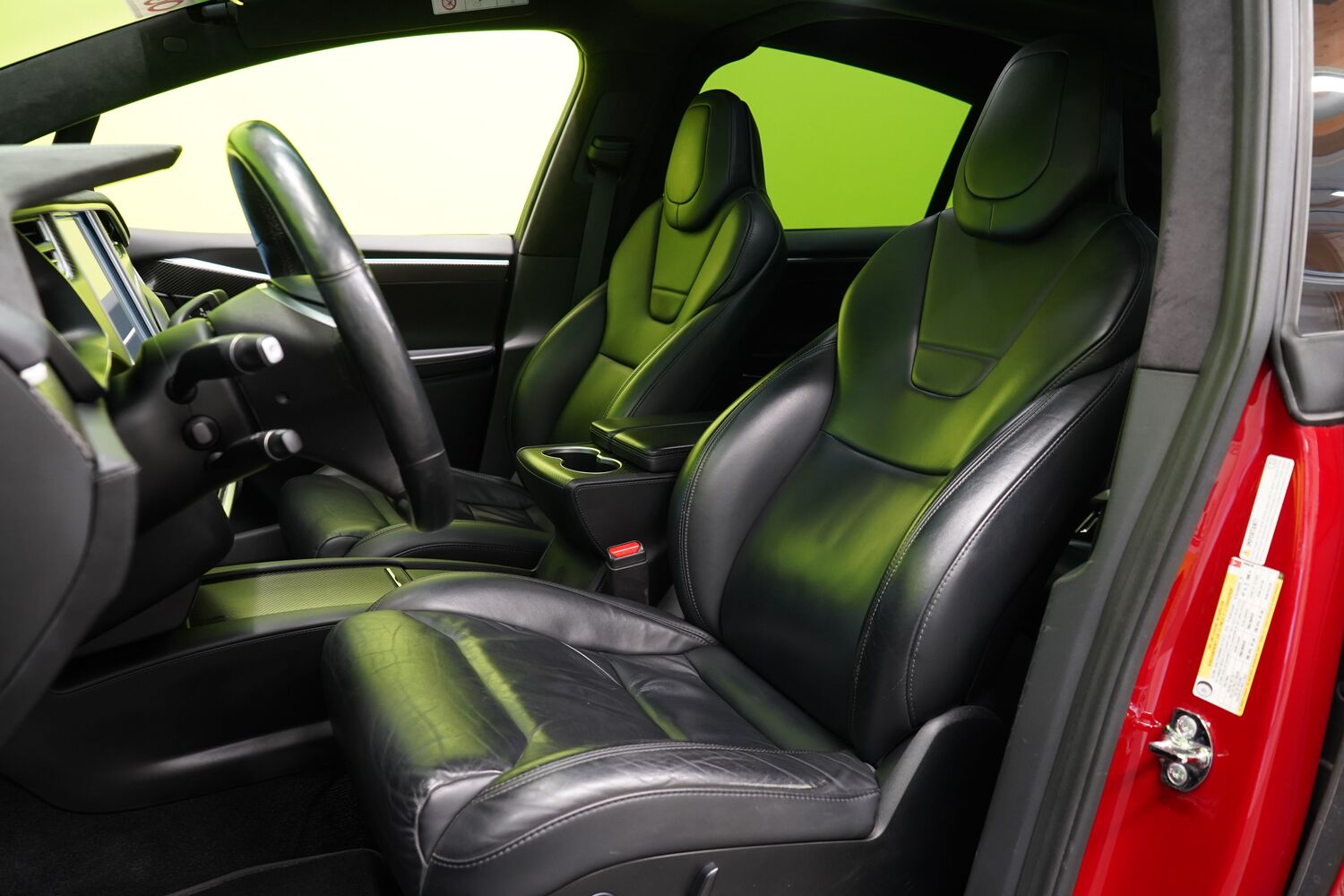 Tesla Model X vaihtoauto