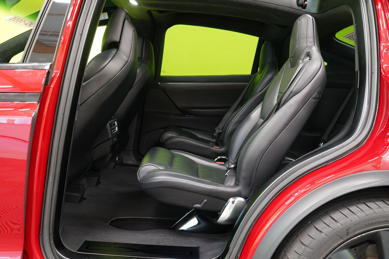 Tesla Model X vaihtoauto