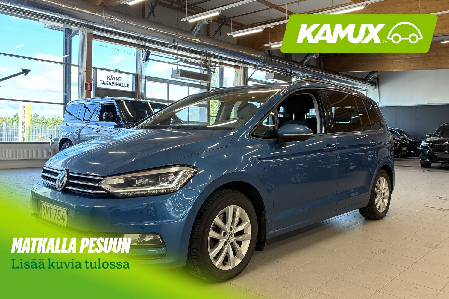 Volkswagen Touran vaihtoauto