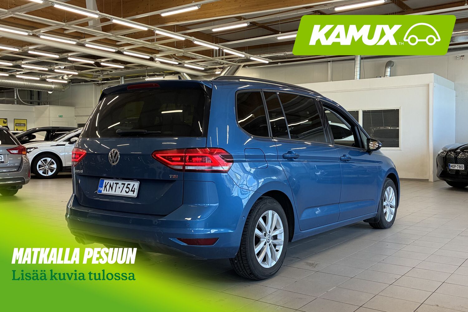 Volkswagen Touran vaihtoauto