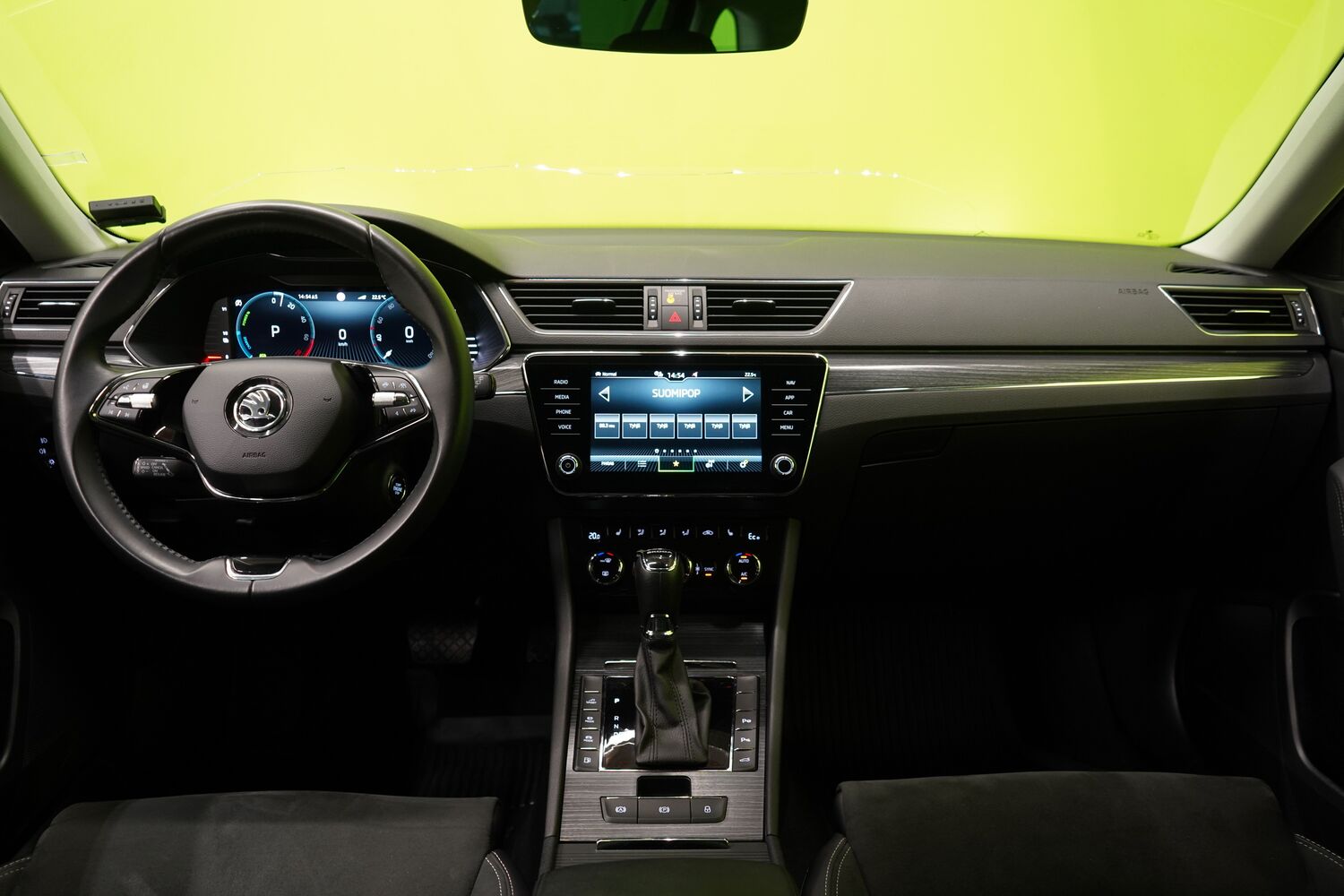 Skoda Superb vaihtoauto