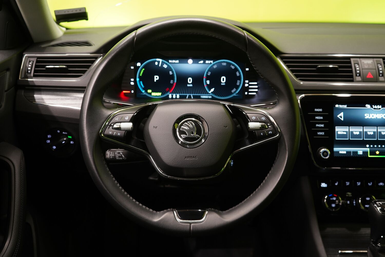 Skoda Superb vaihtoauto