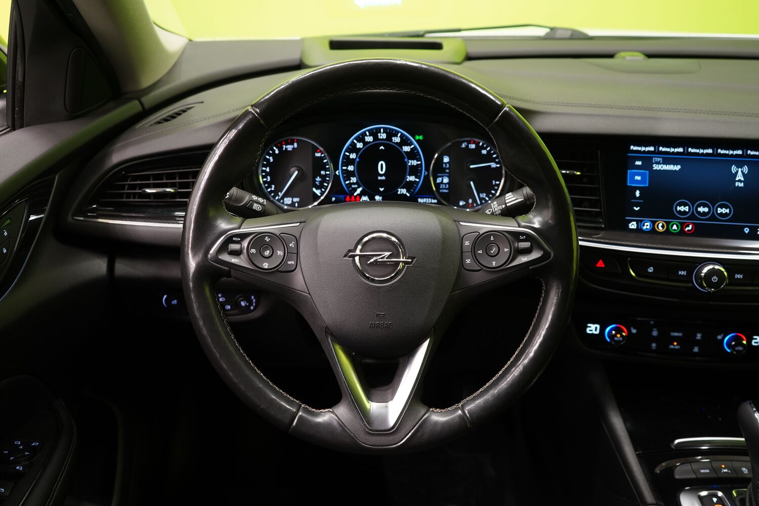 Opel Insignia vaihtoauto