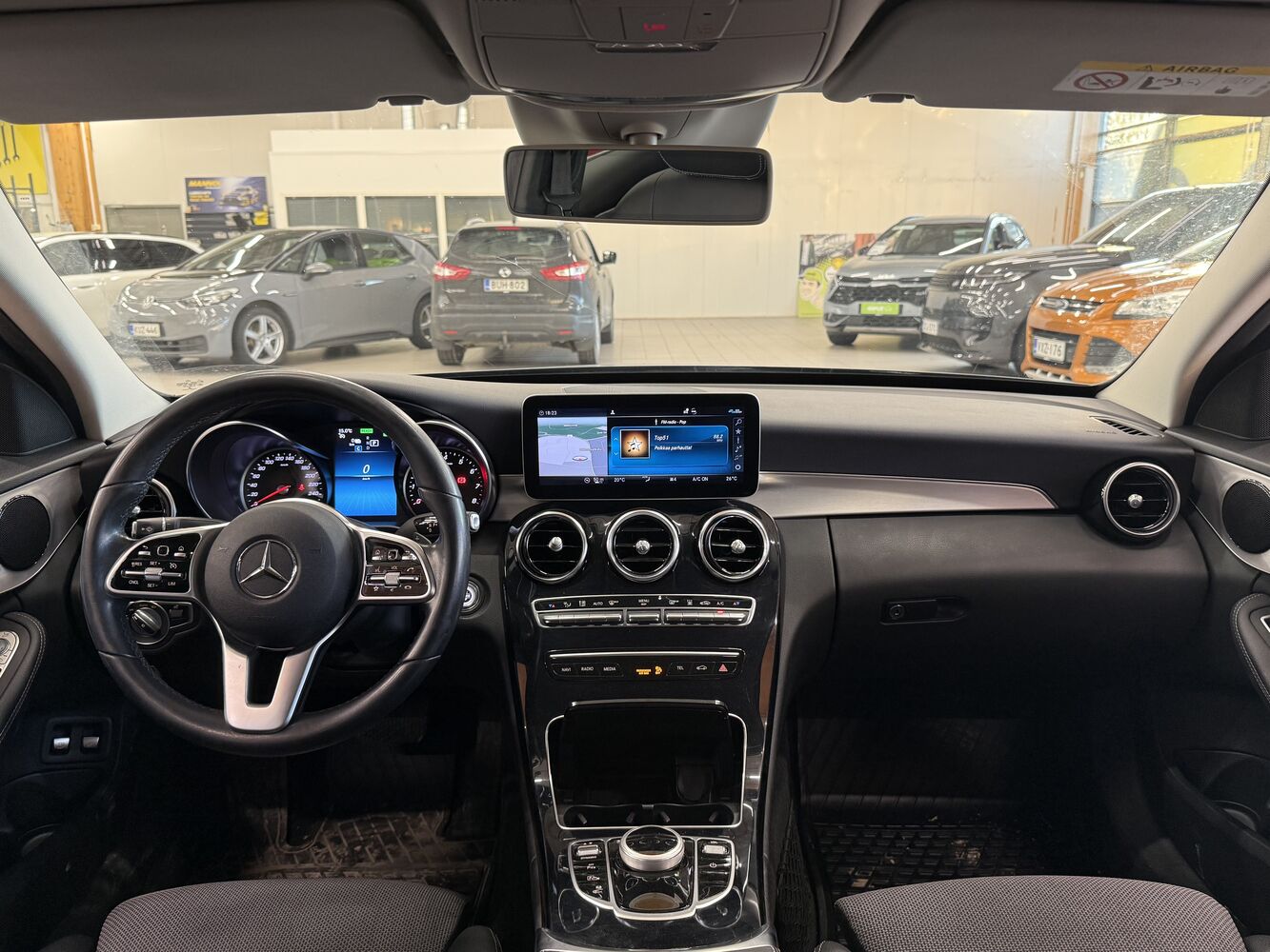 Mercedes-Benz C vaihtoauto