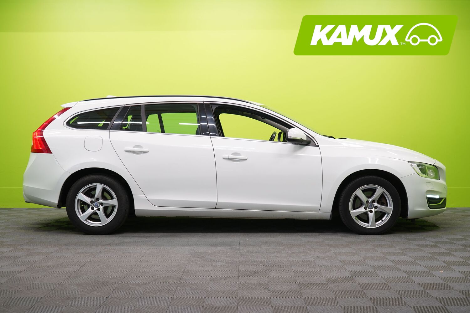 Volvo V60 vaihtoauto