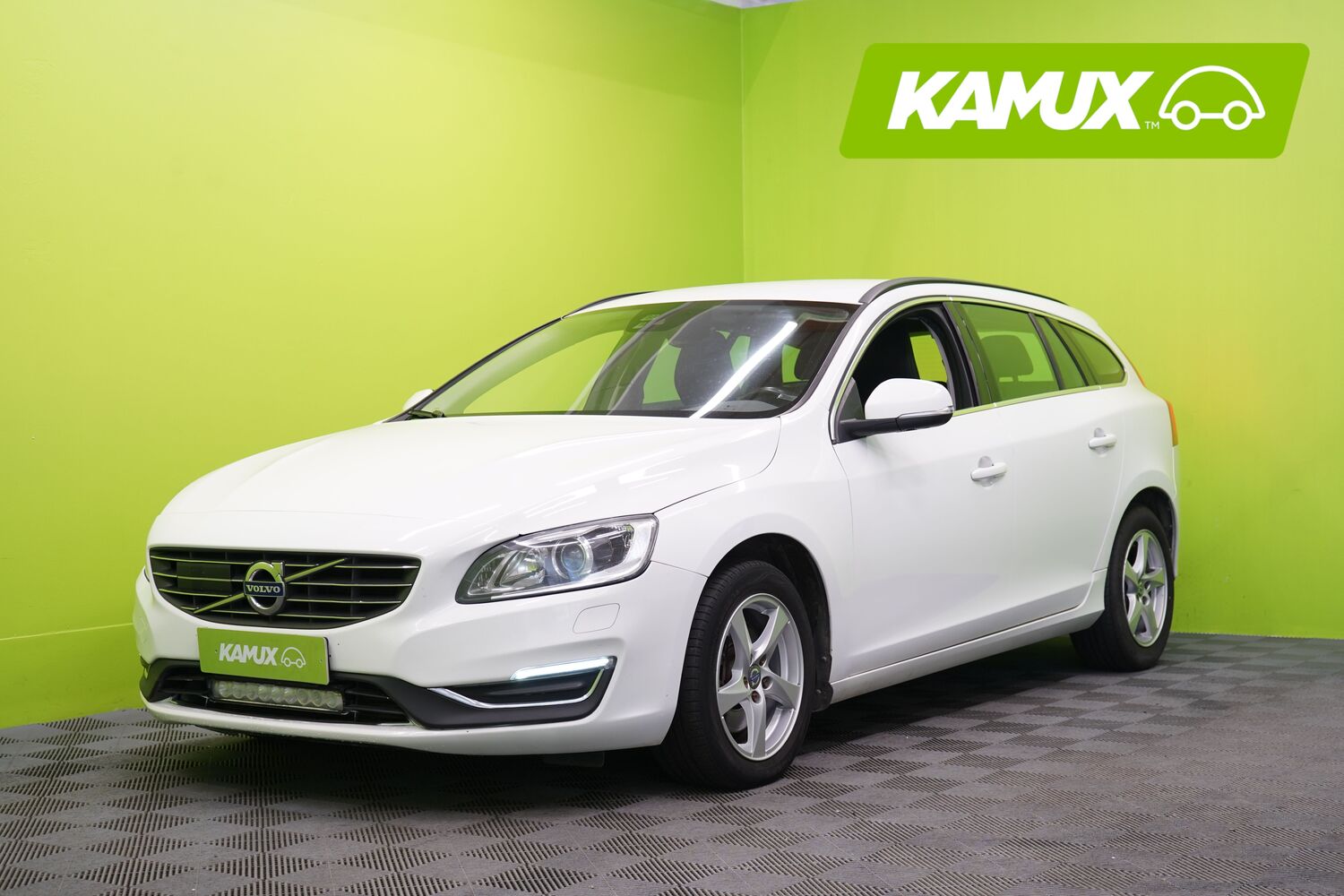 Volvo V60 vaihtoauto