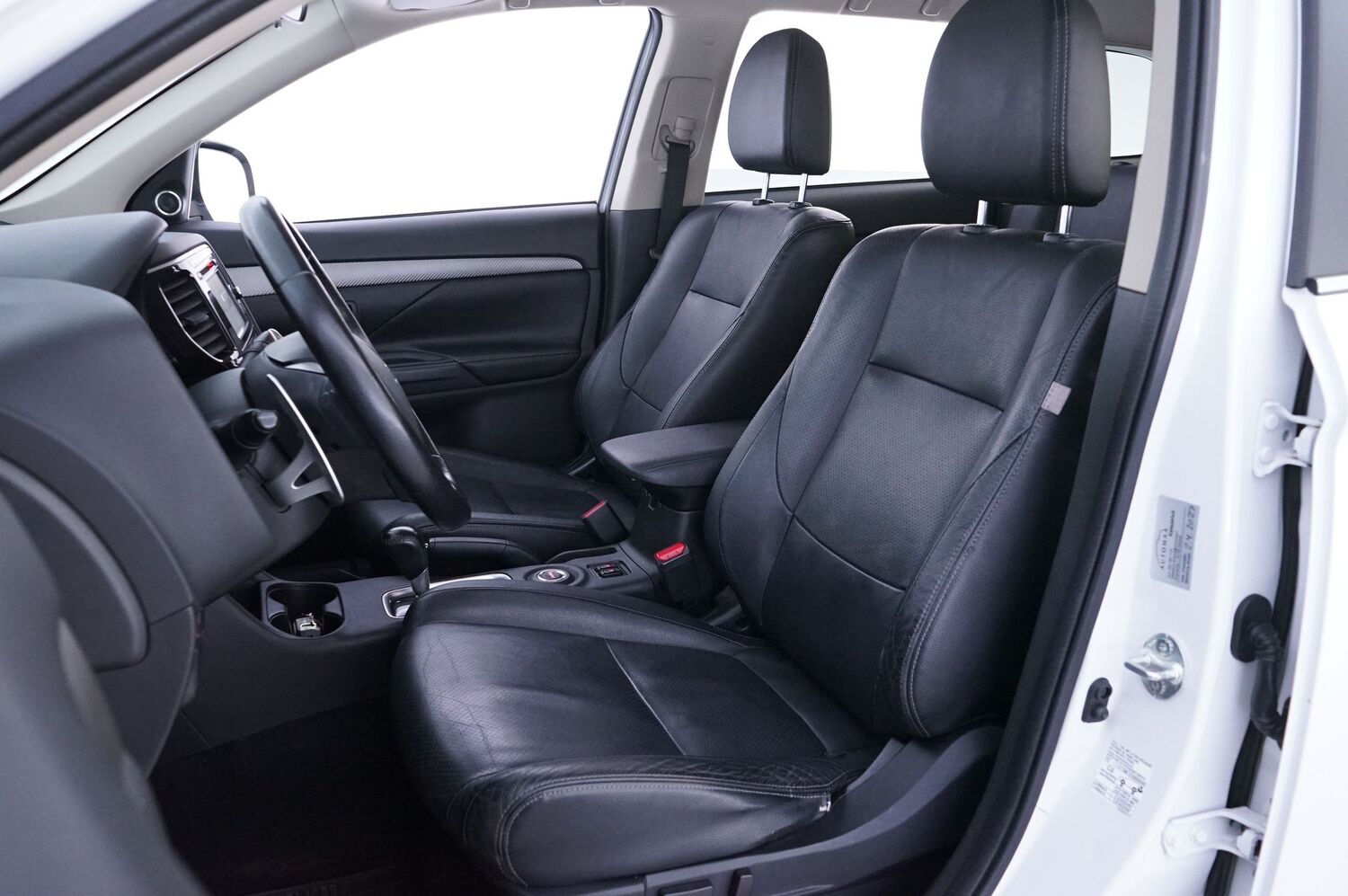 Mitsubishi Outlander vaihtoauto