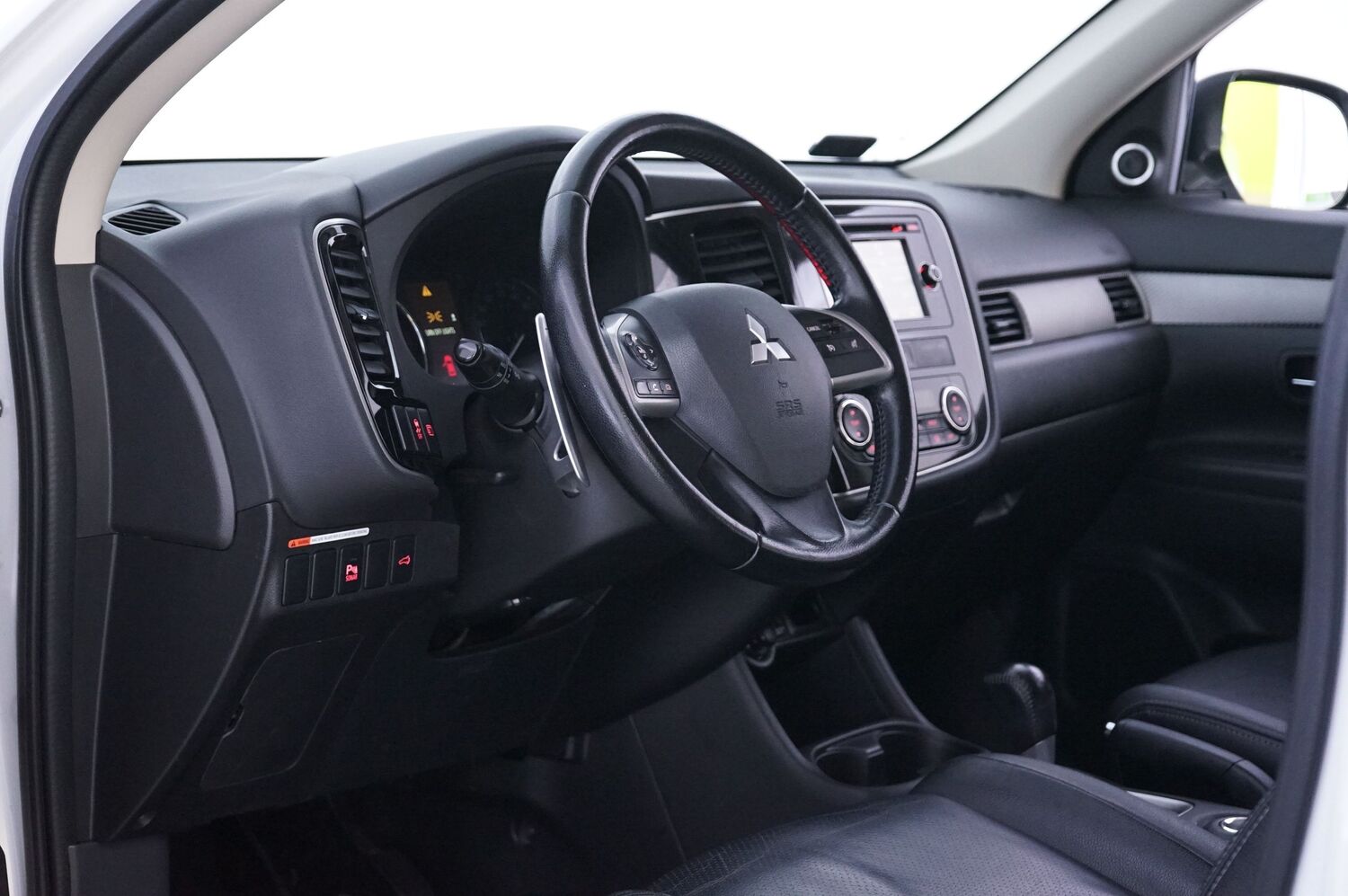 Mitsubishi Outlander vaihtoauto