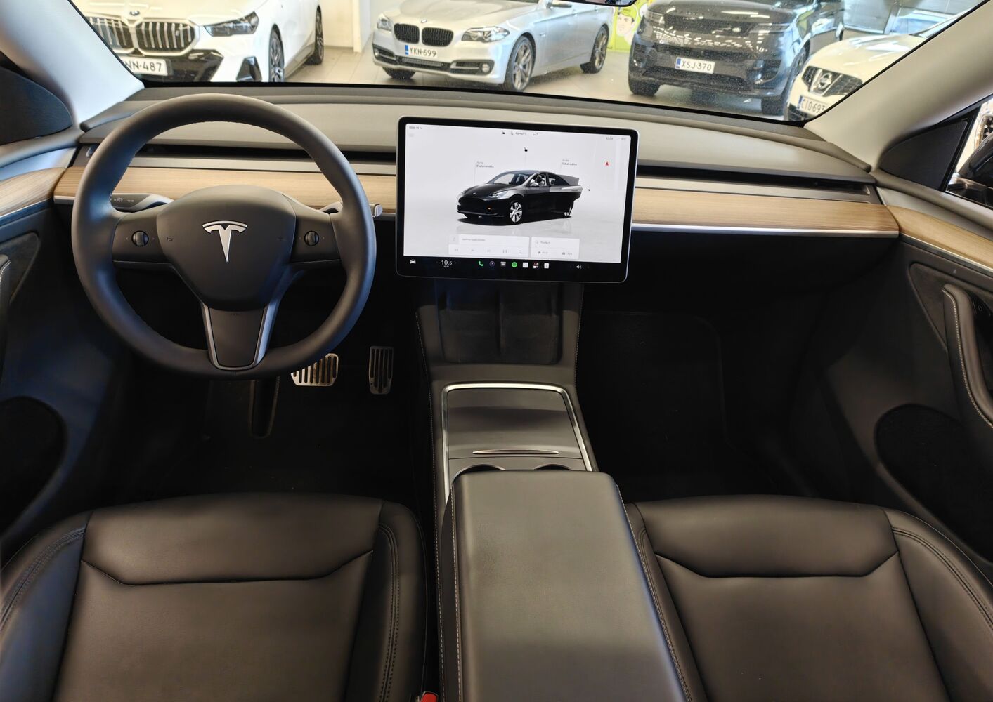 Tesla Model Y vaihtoauto