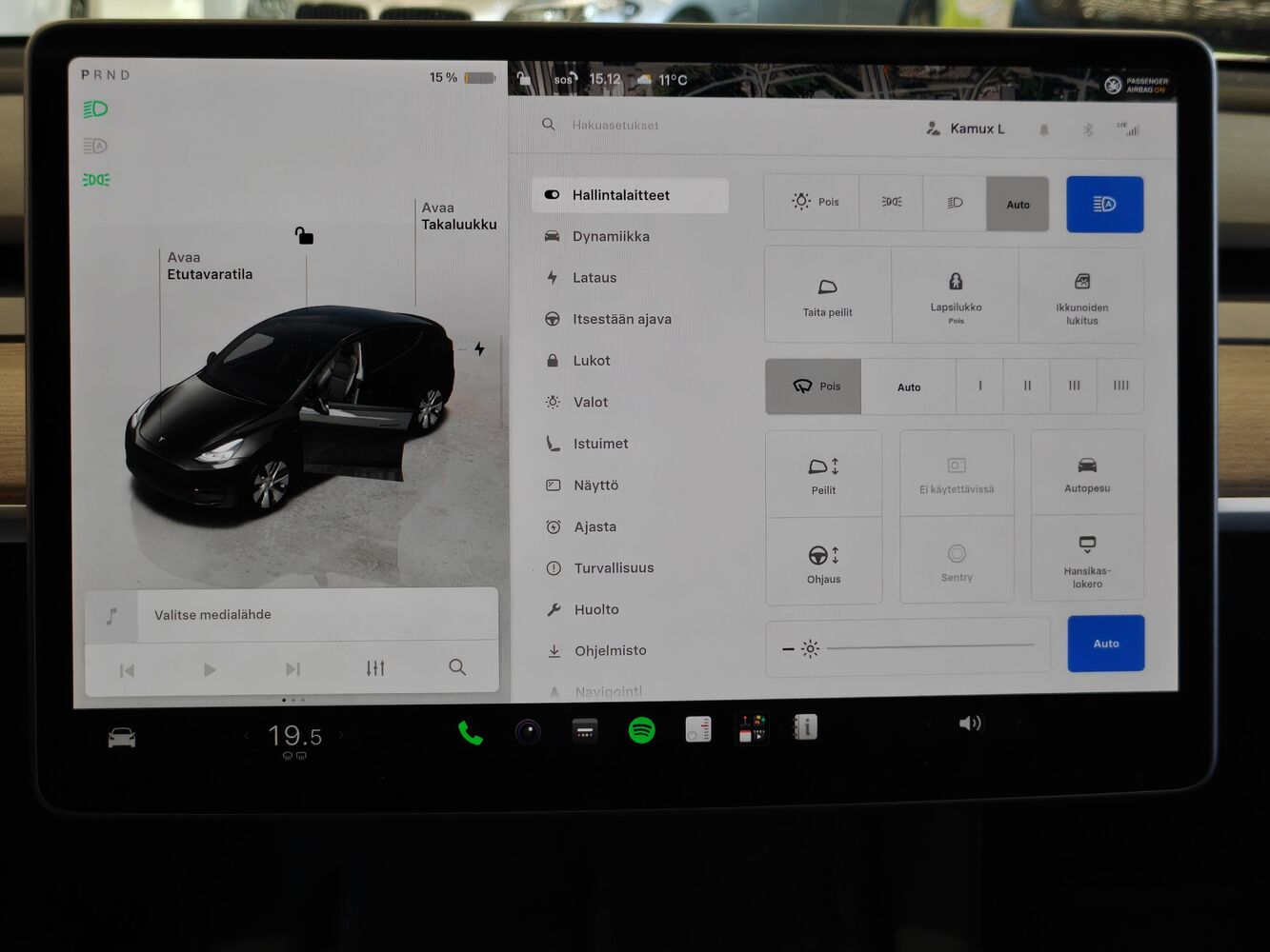 Tesla Model Y vaihtoauto