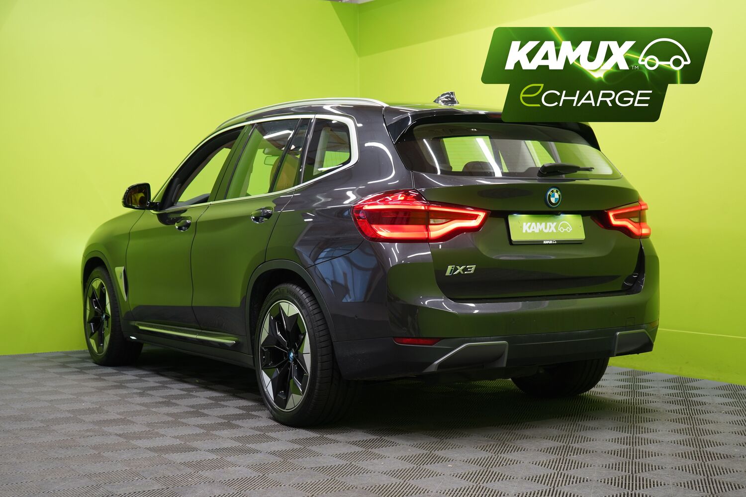 BMW iX3 vaihtoauto