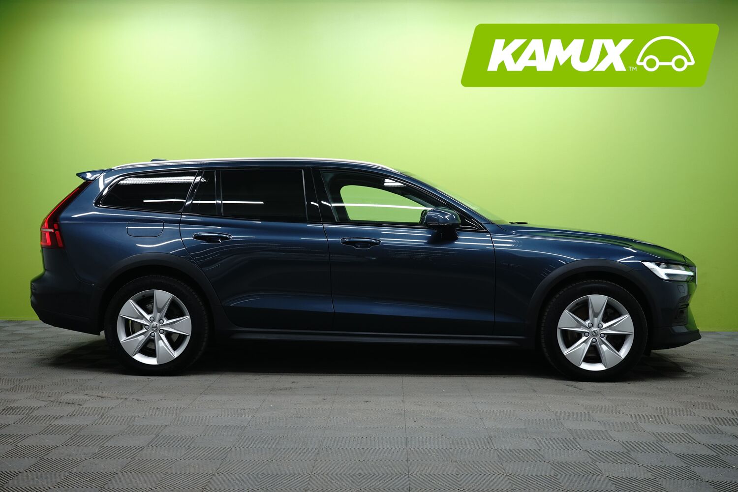 Volvo V60 Cross Country vaihtoauto