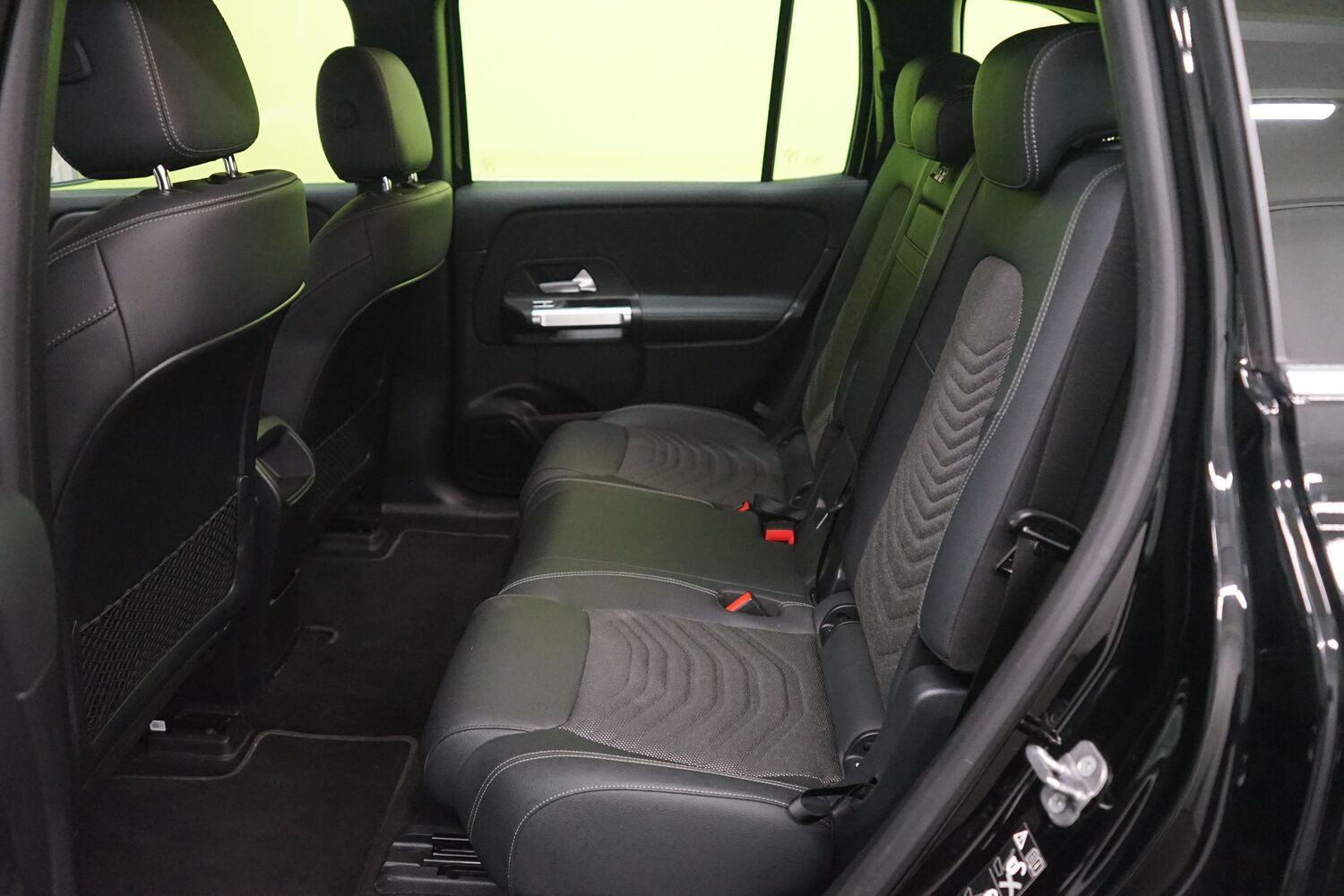 Mercedes-Benz EQB vaihtoauto