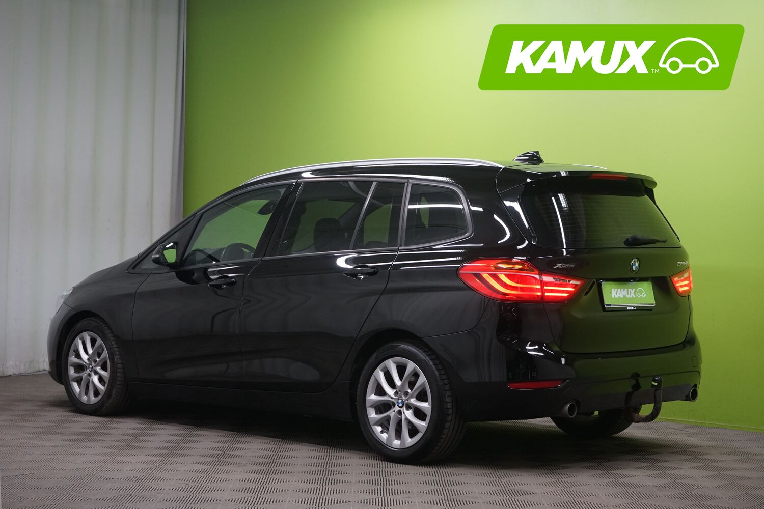 BMW 220 vaihtoauto