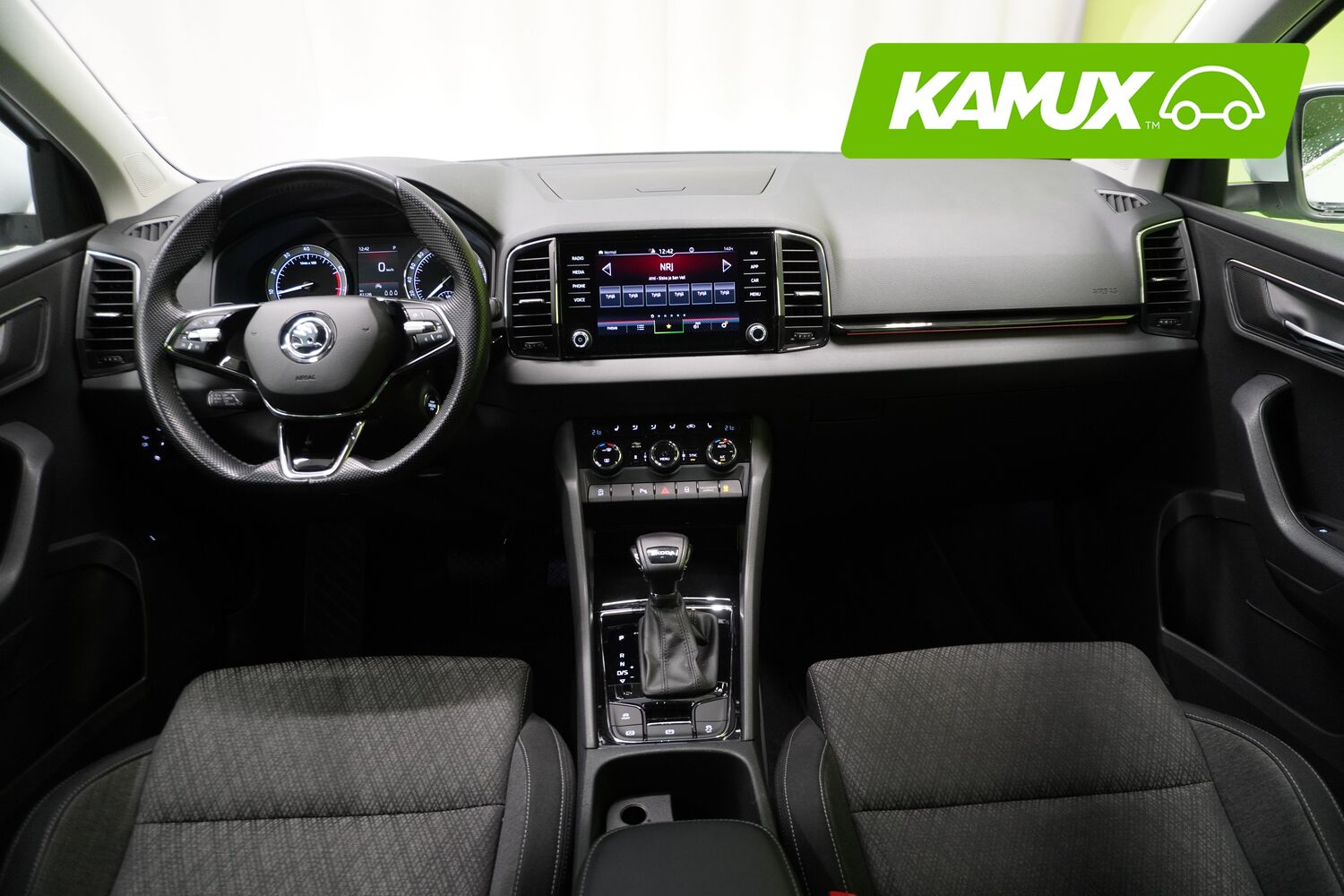 Skoda Karoq vaihtoauto