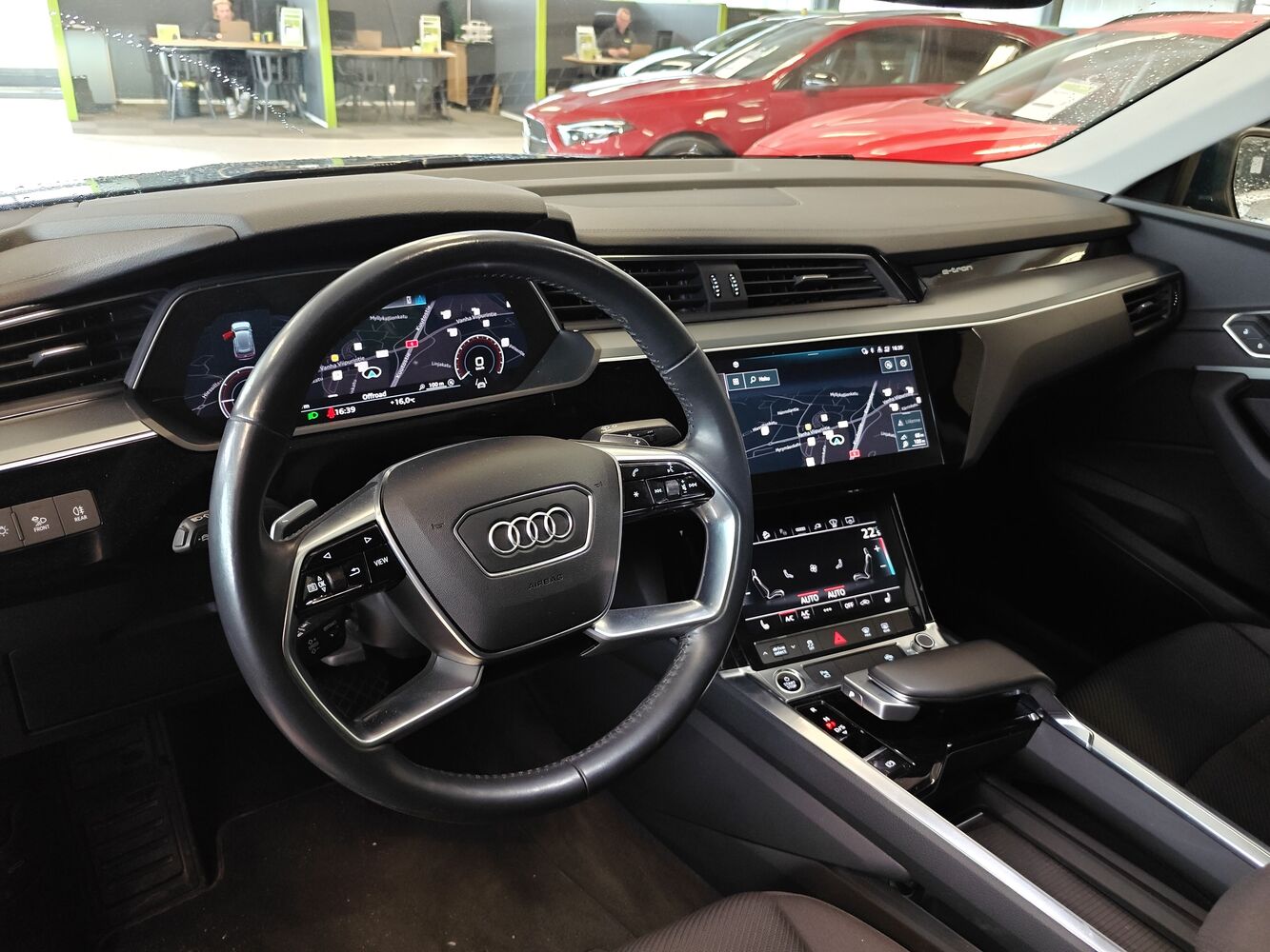 Audi e-tron vaihtoauto