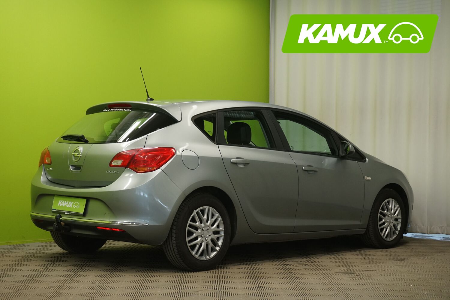 Opel Astra vaihtoauto