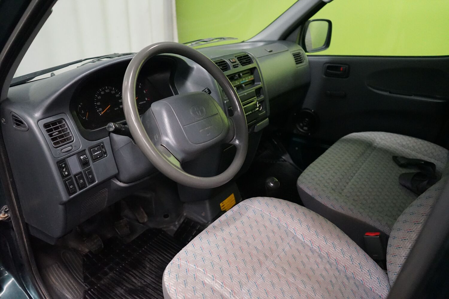 Toyota Hiace vaihtoauto