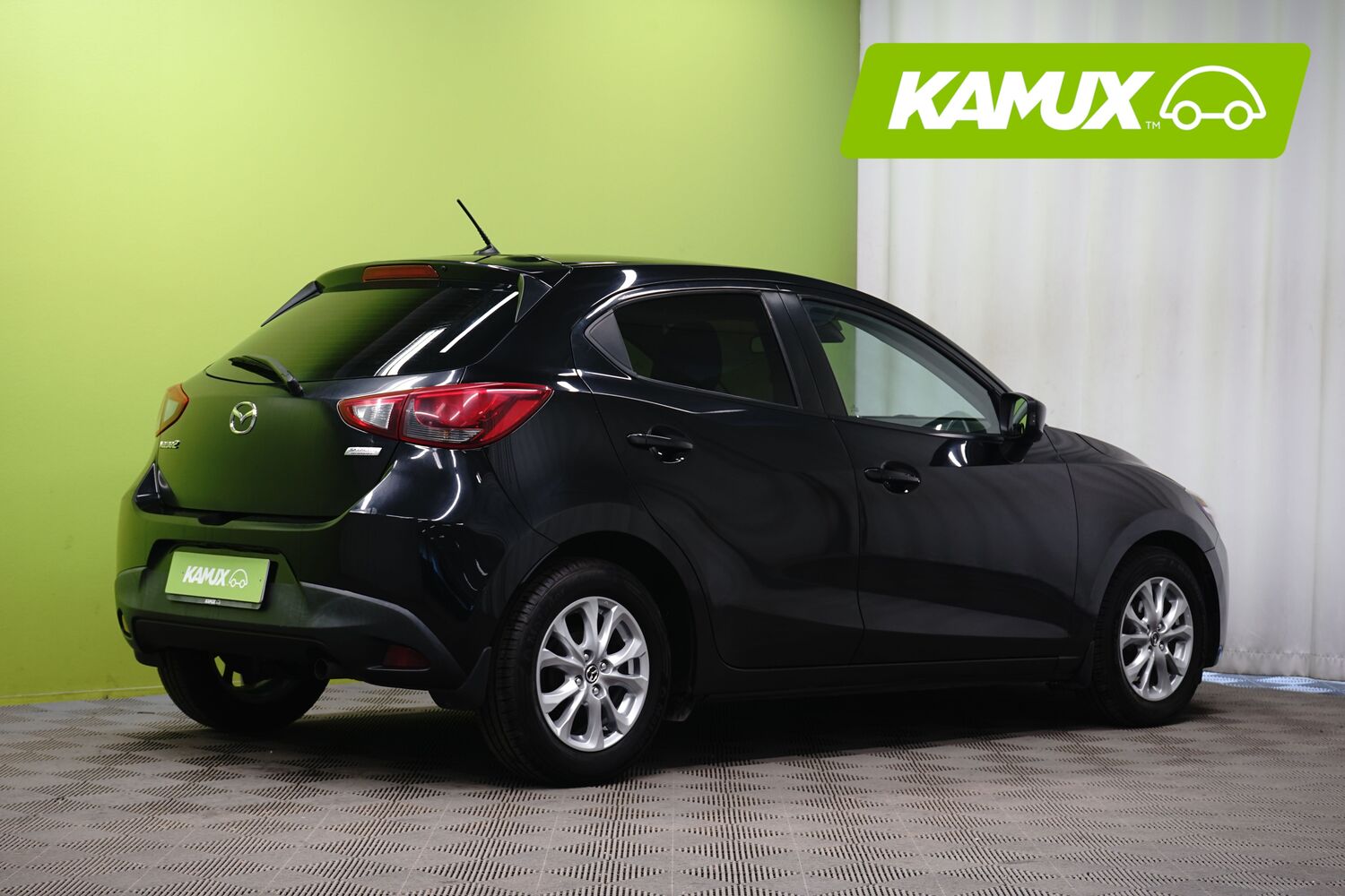 Mazda 2 vaihtoauto