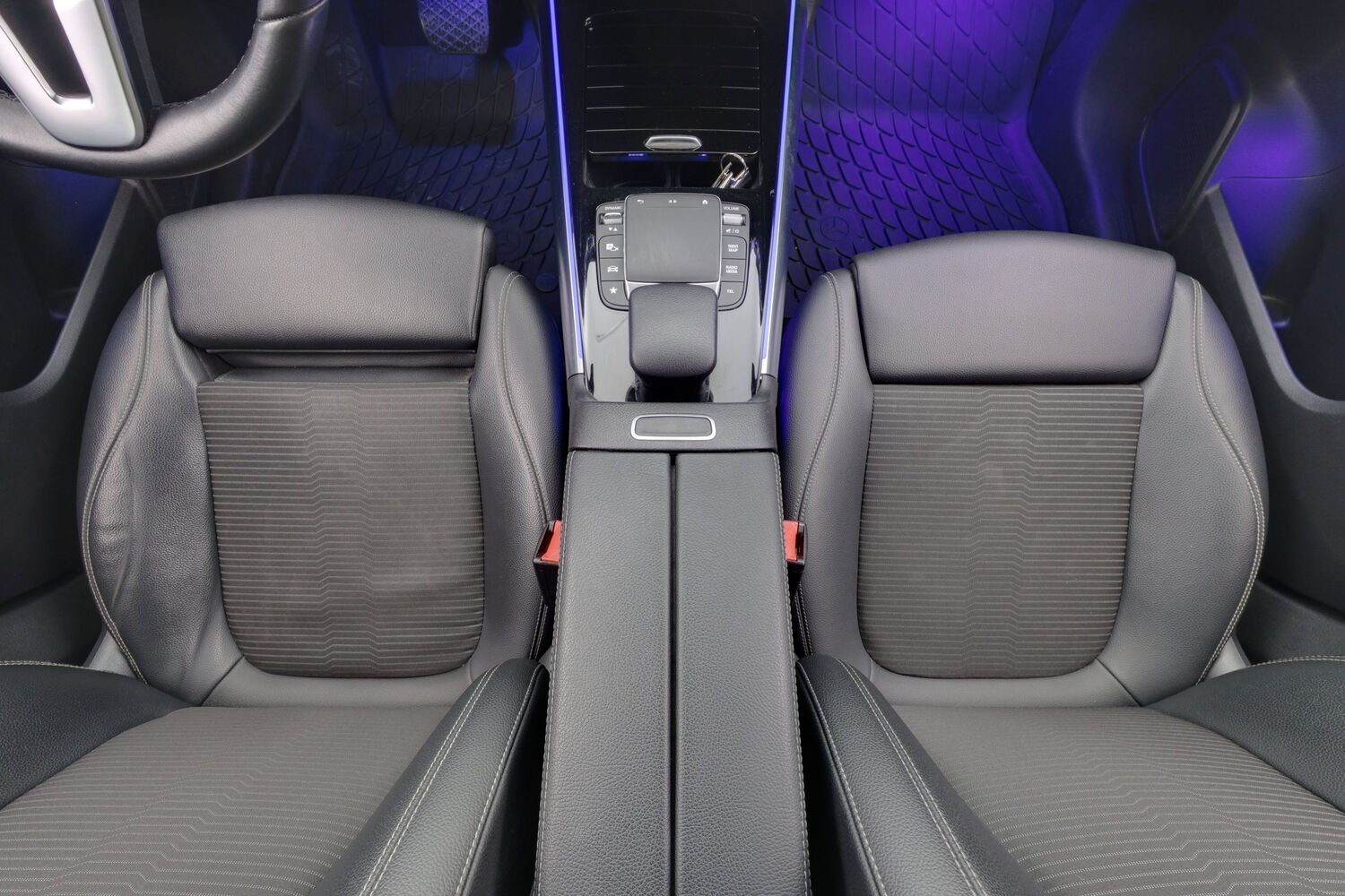 Mercedes-Benz EQA vaihtoauto