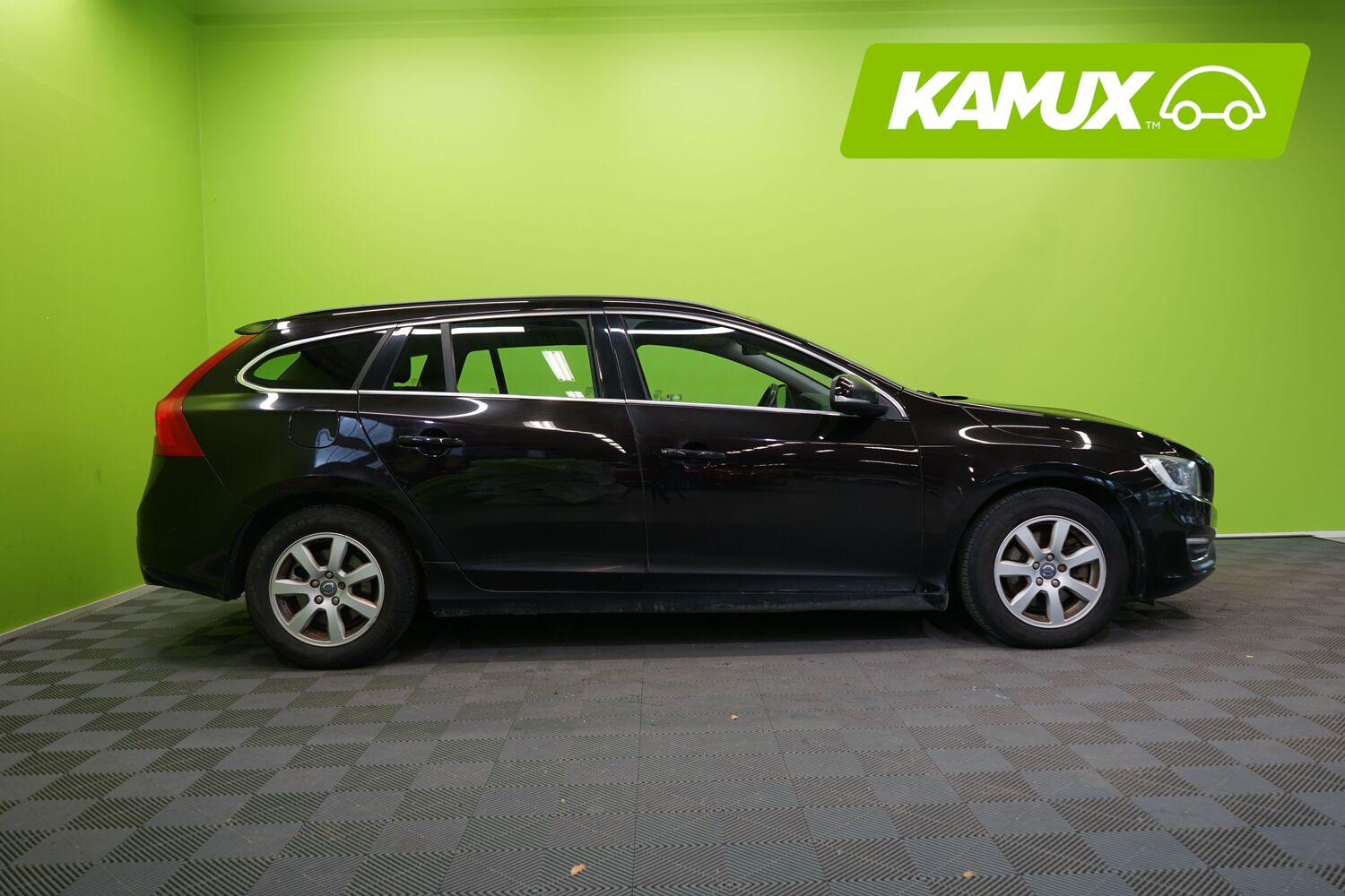 Volvo V60 vaihtoauto