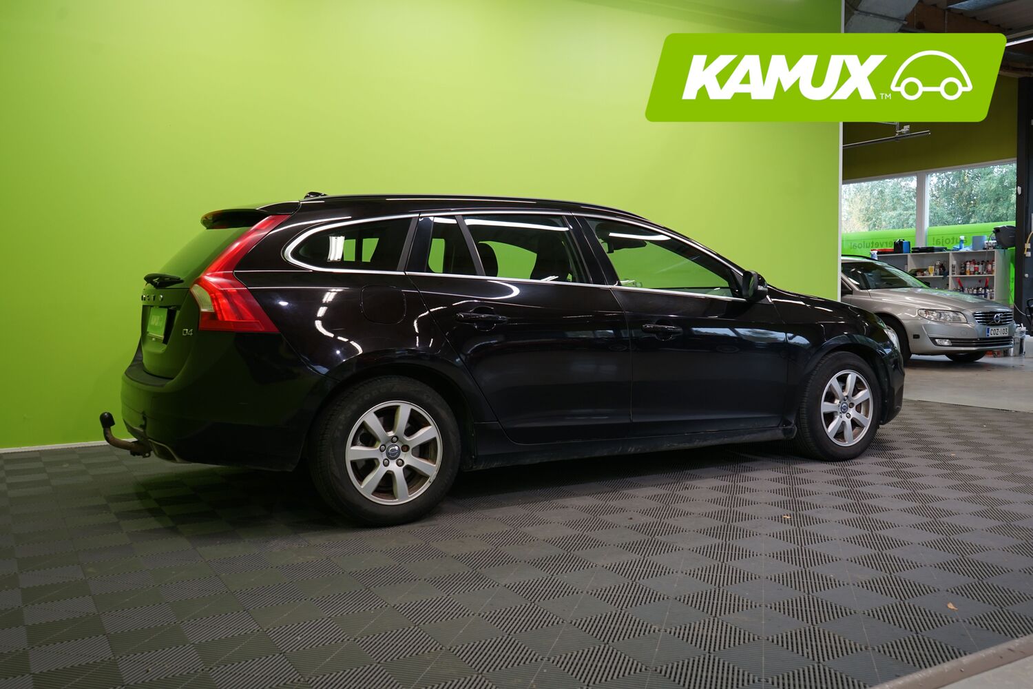 Volvo V60 vaihtoauto