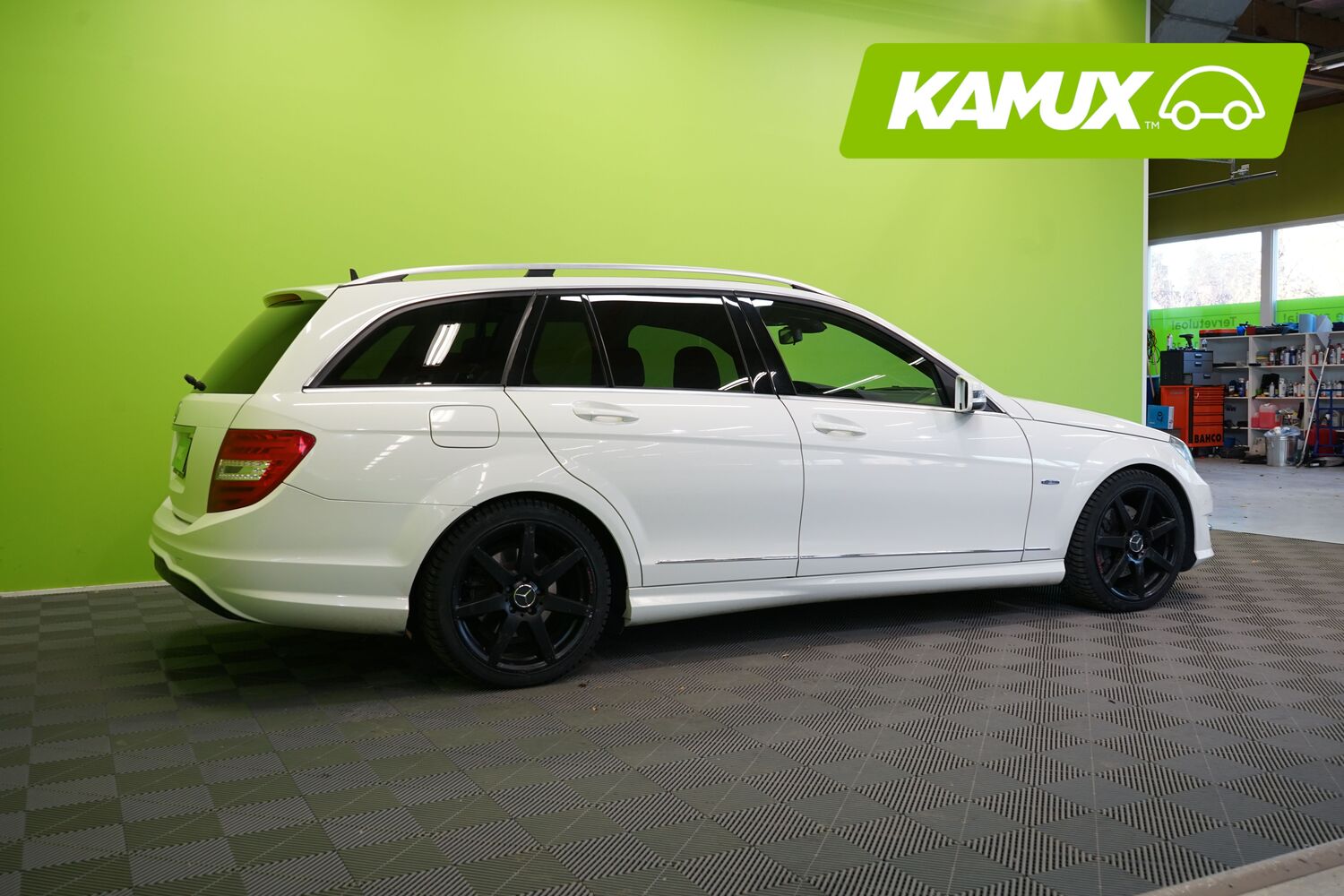 Mercedes-Benz C vaihtoauto