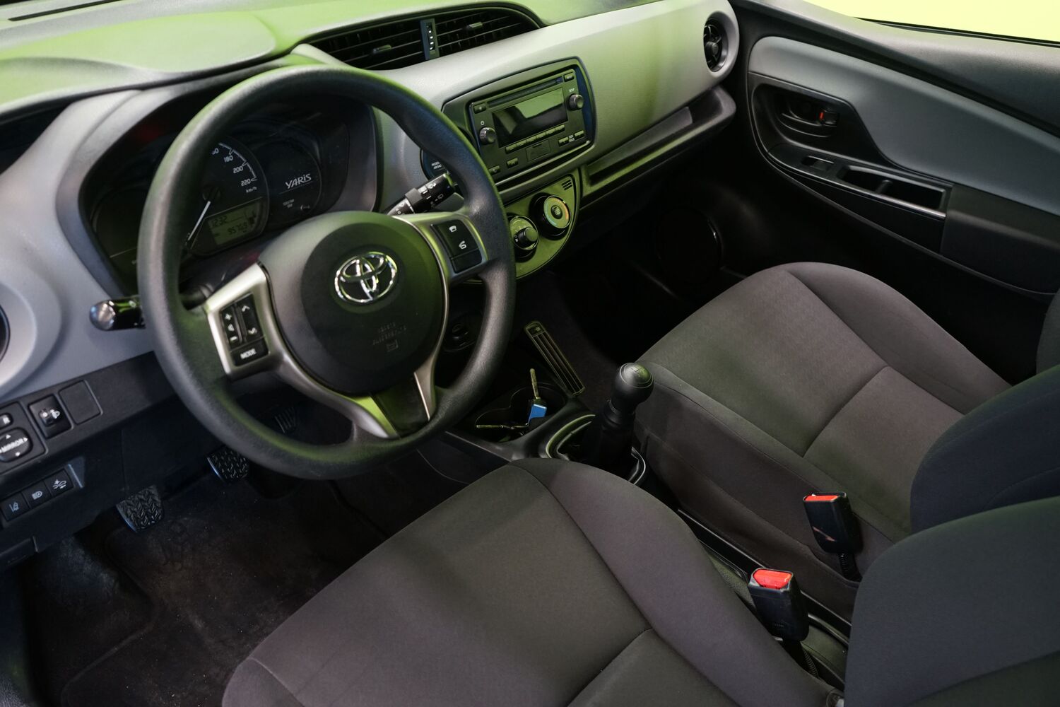 Toyota Yaris vaihtoauto