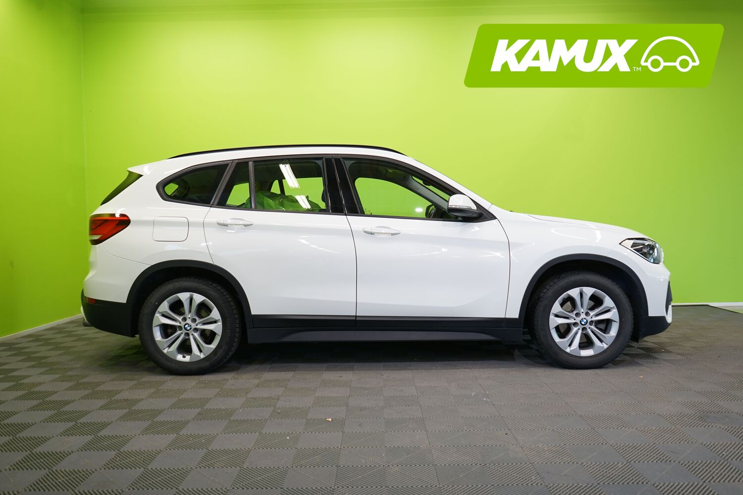 BMW X1 vaihtoauto