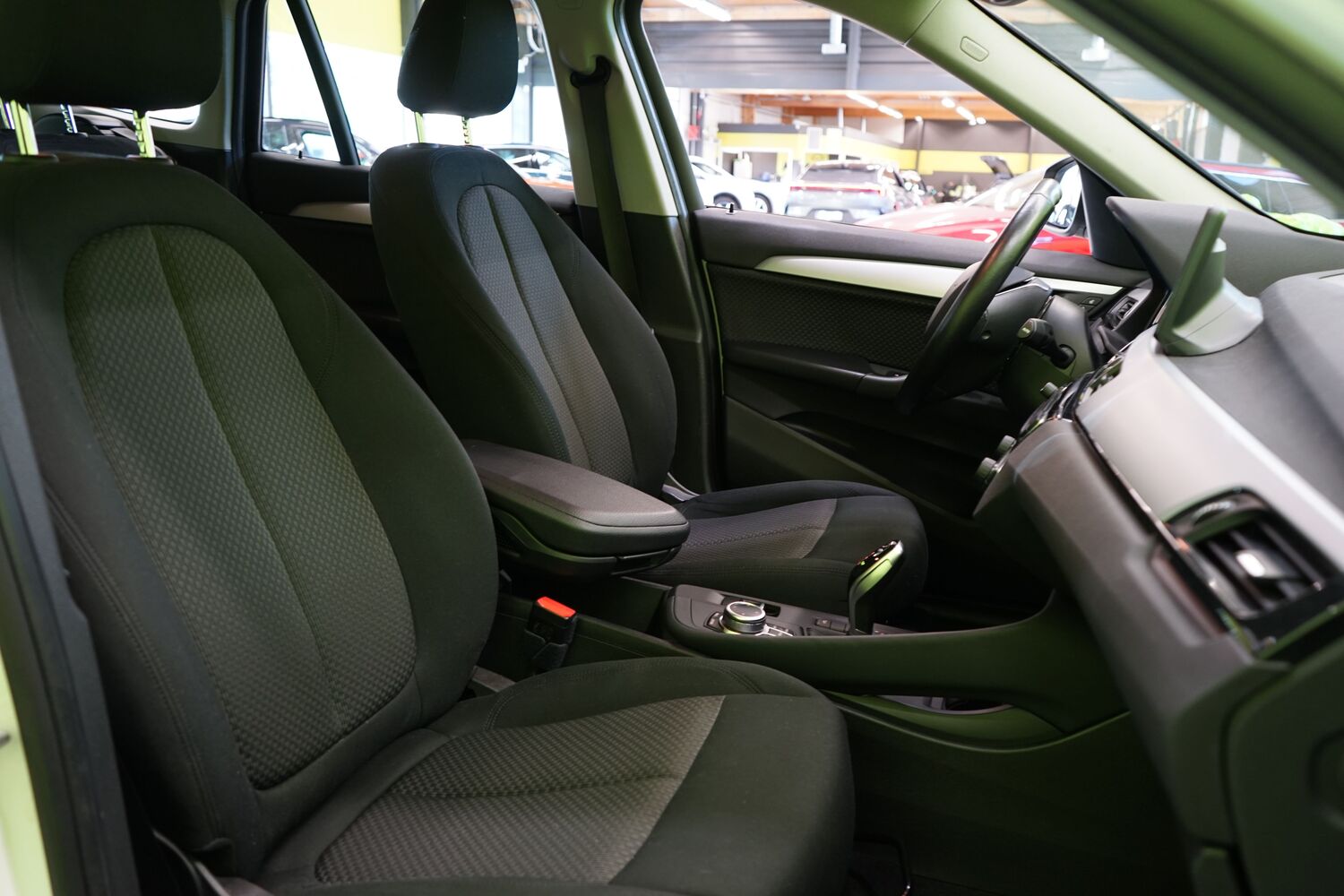 BMW X1 vaihtoauto