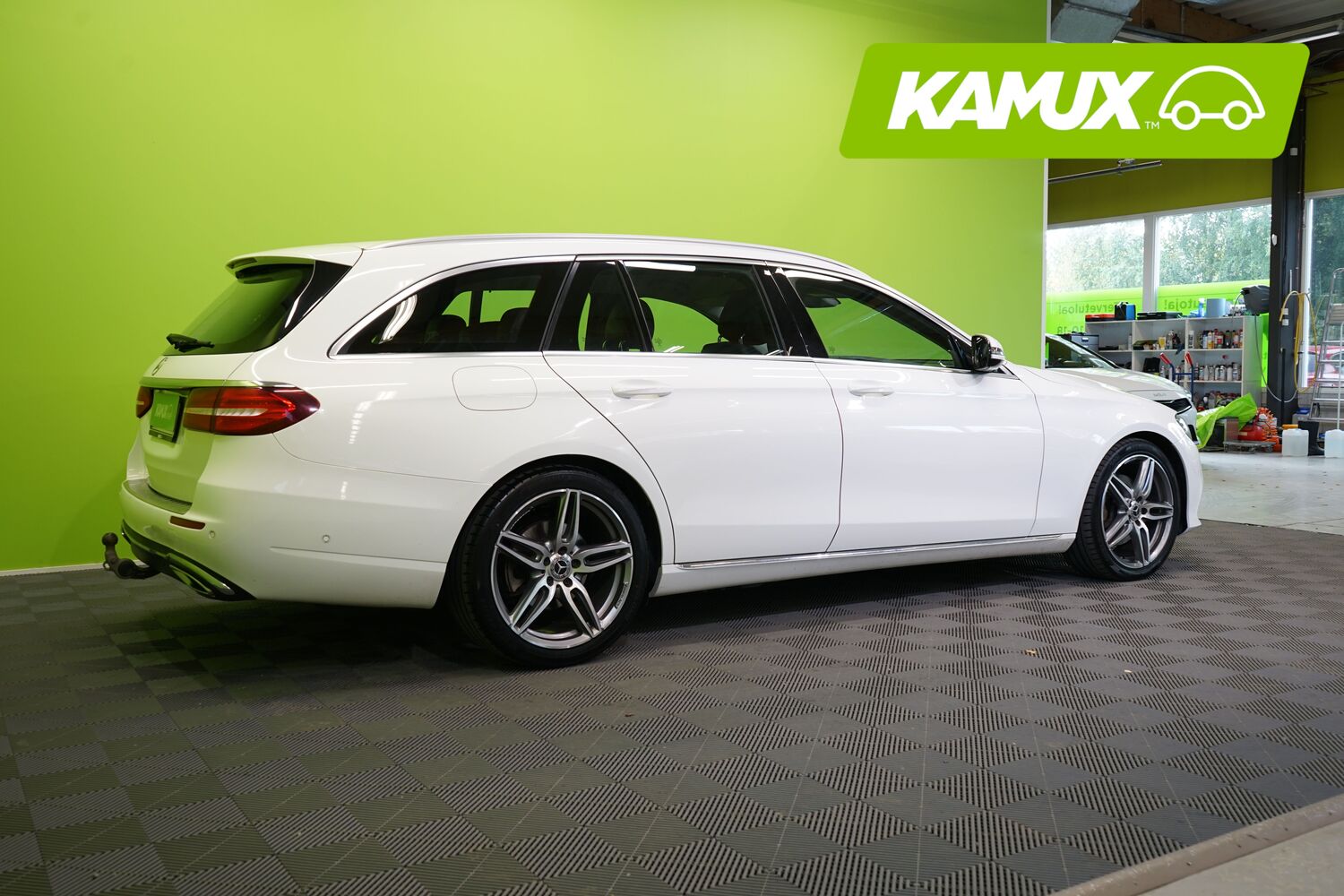 Mercedes-Benz E vaihtoauto