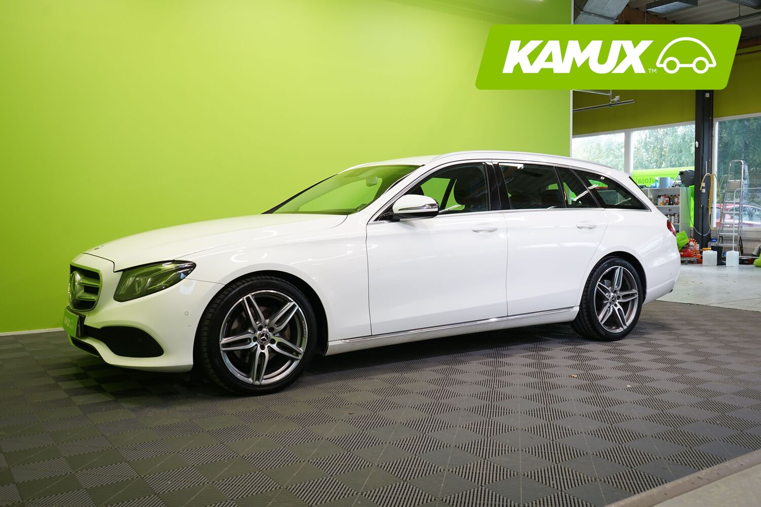 Mercedes-Benz E vaihtoauto
