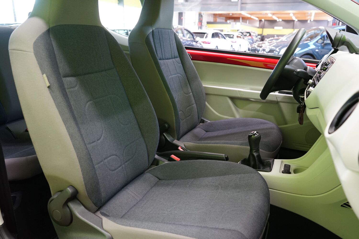 Volkswagen up! vaihtoauto
