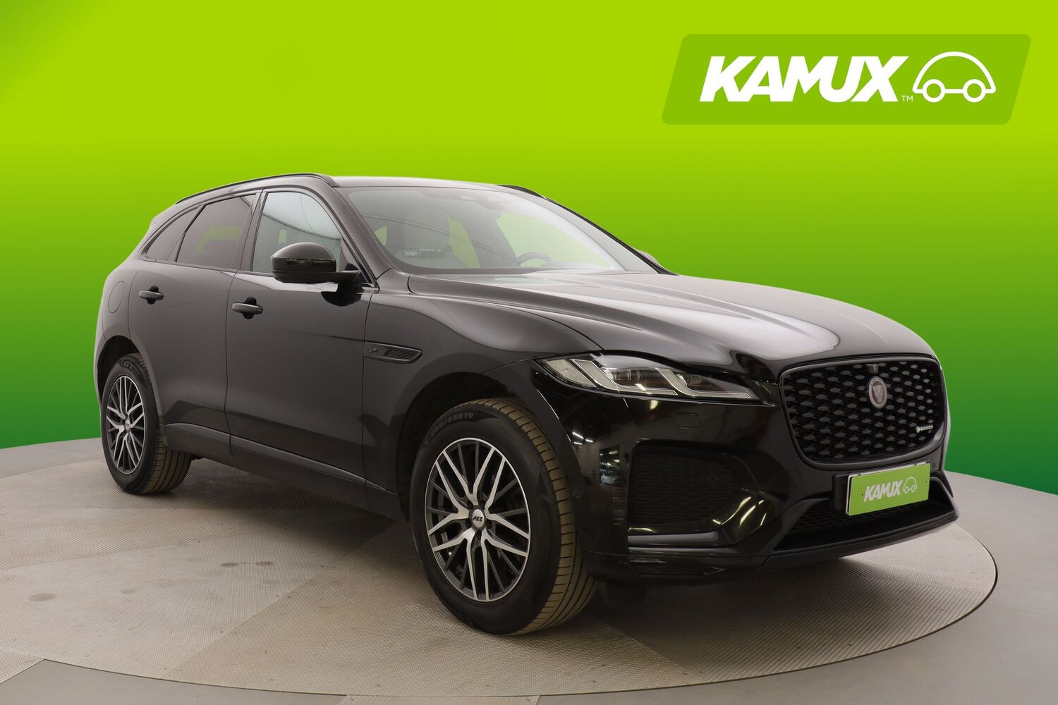 Jaguar F-PACE vaihtoauto