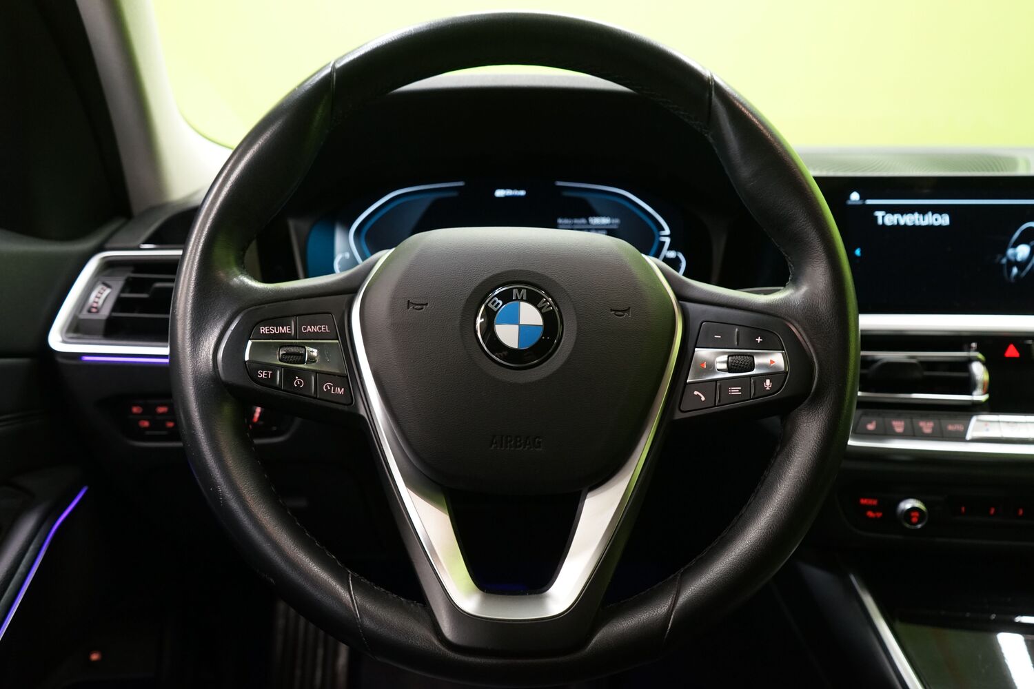 BMW 330 vaihtoauto