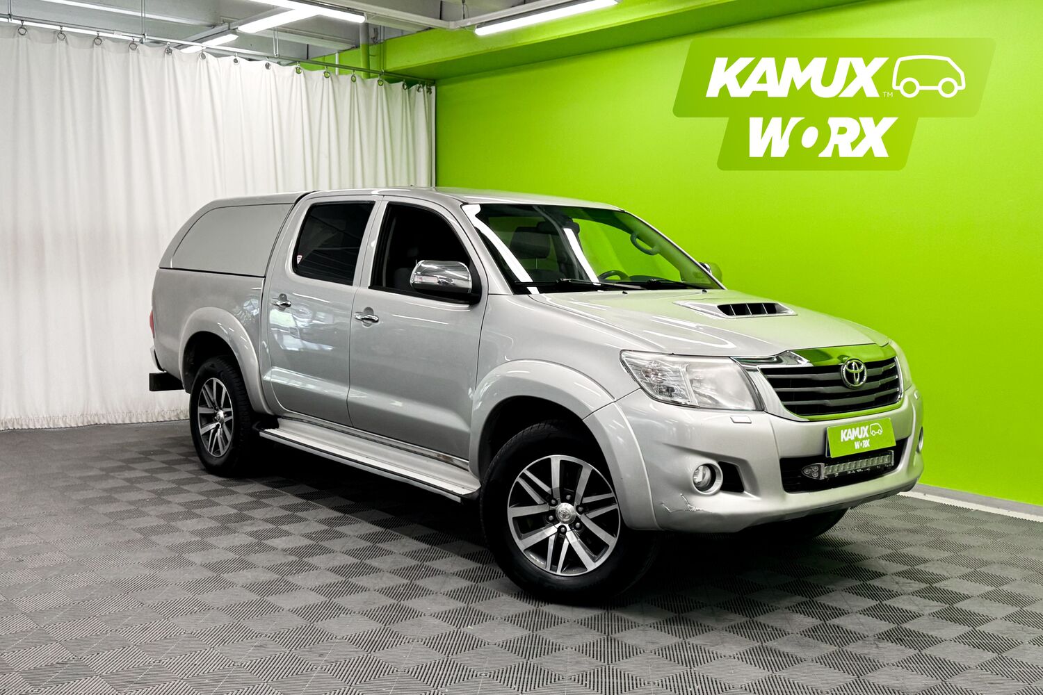 Toyota Hilux vaihtoauto