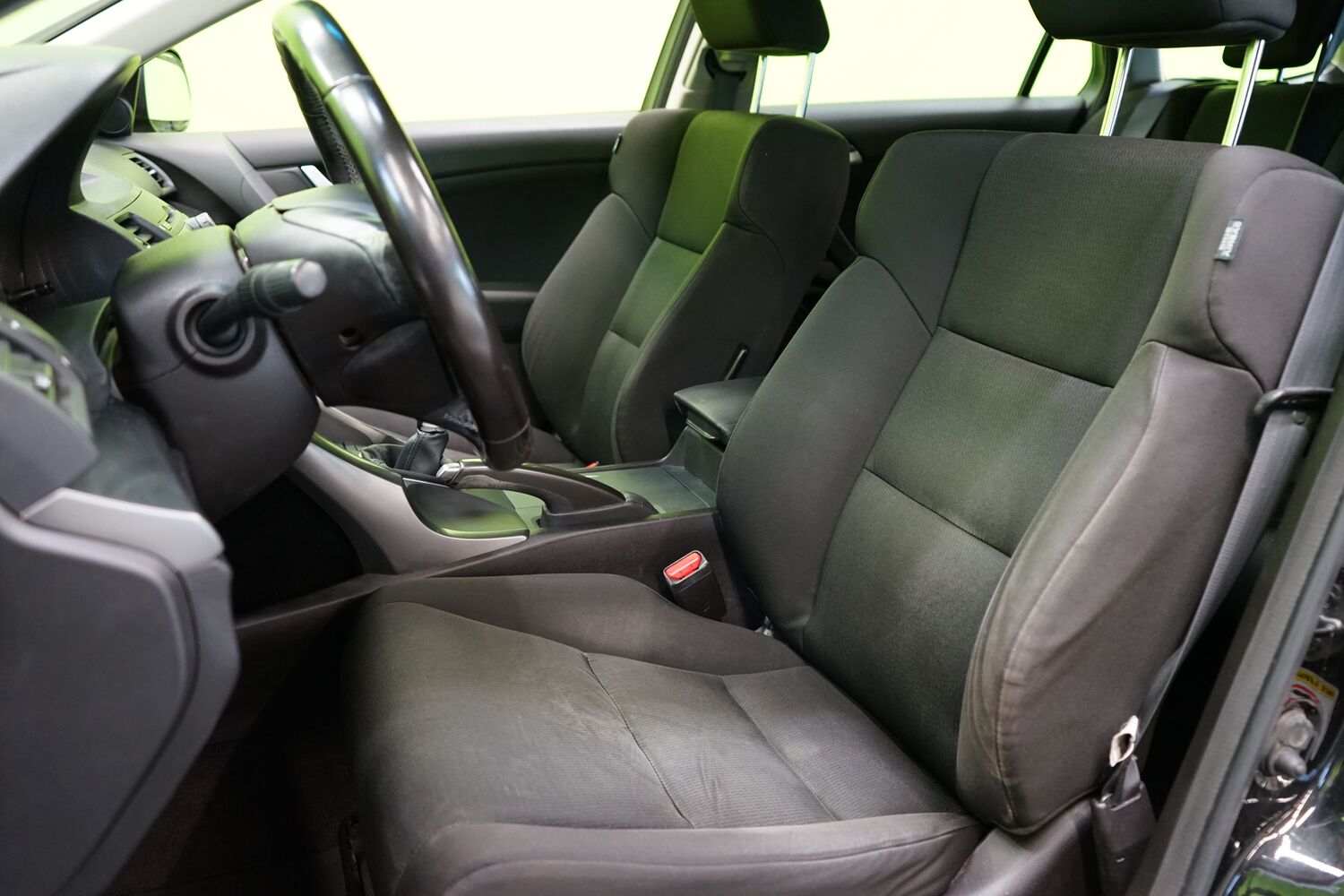 Honda Accord vaihtoauto