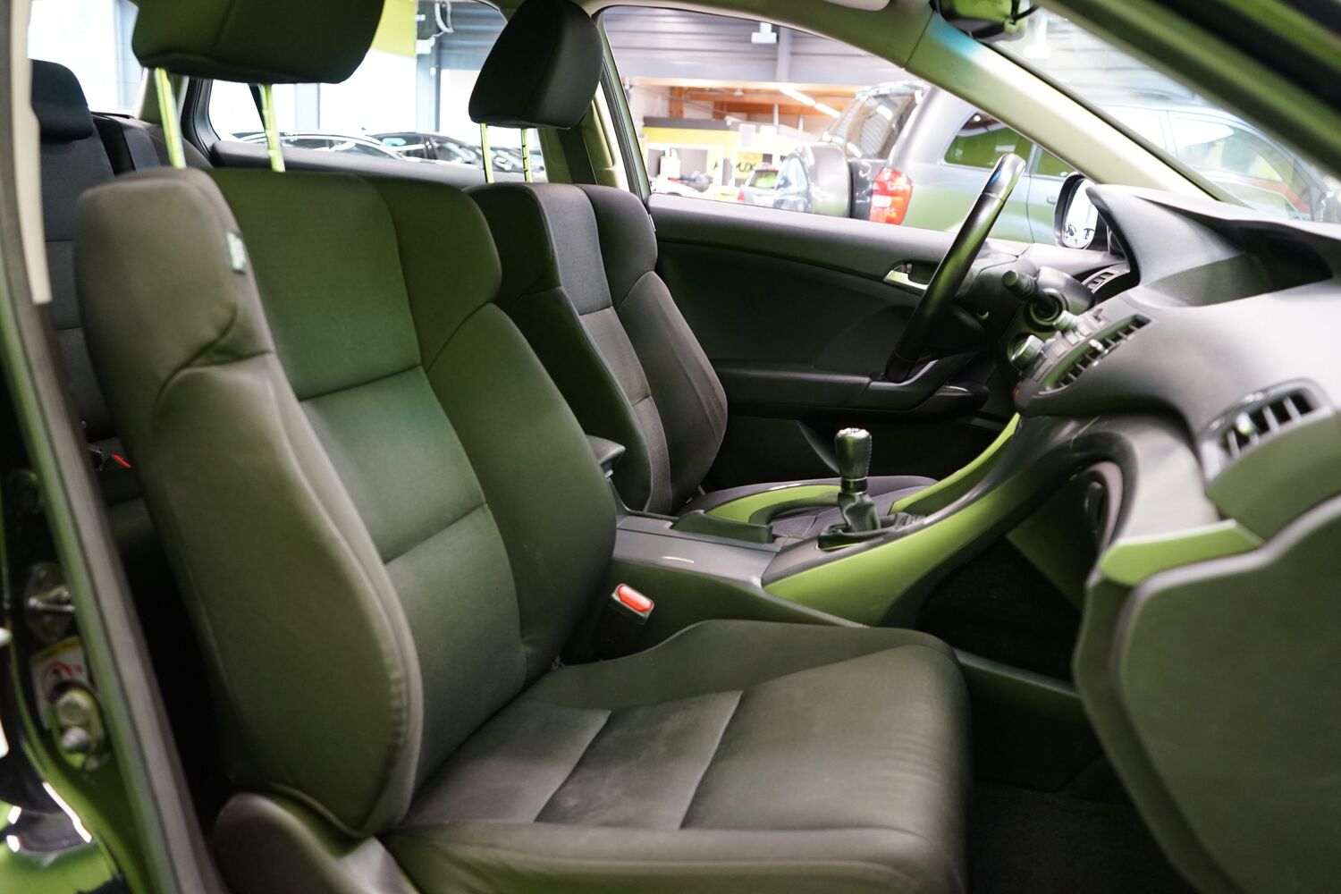 Honda Accord vaihtoauto