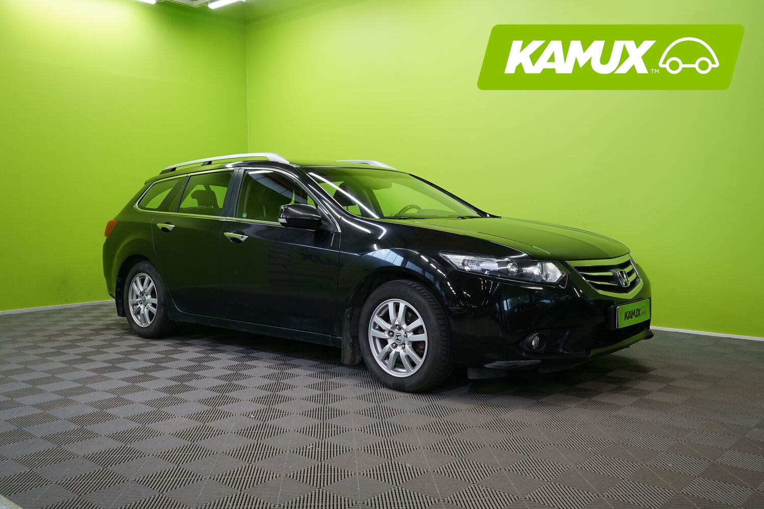 Honda Accord vaihtoauto