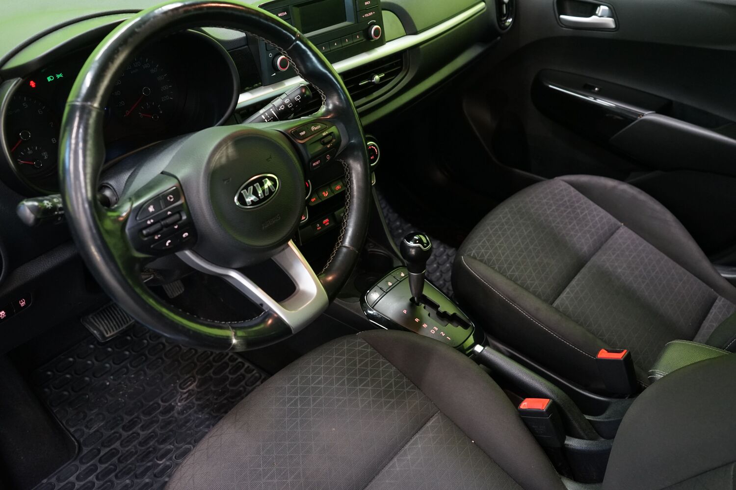Kia Picanto vaihtoauto