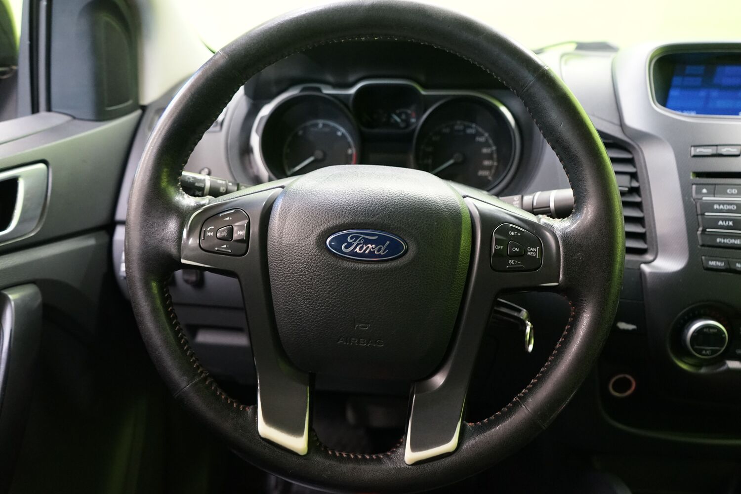 Ford Ranger vaihtoauto