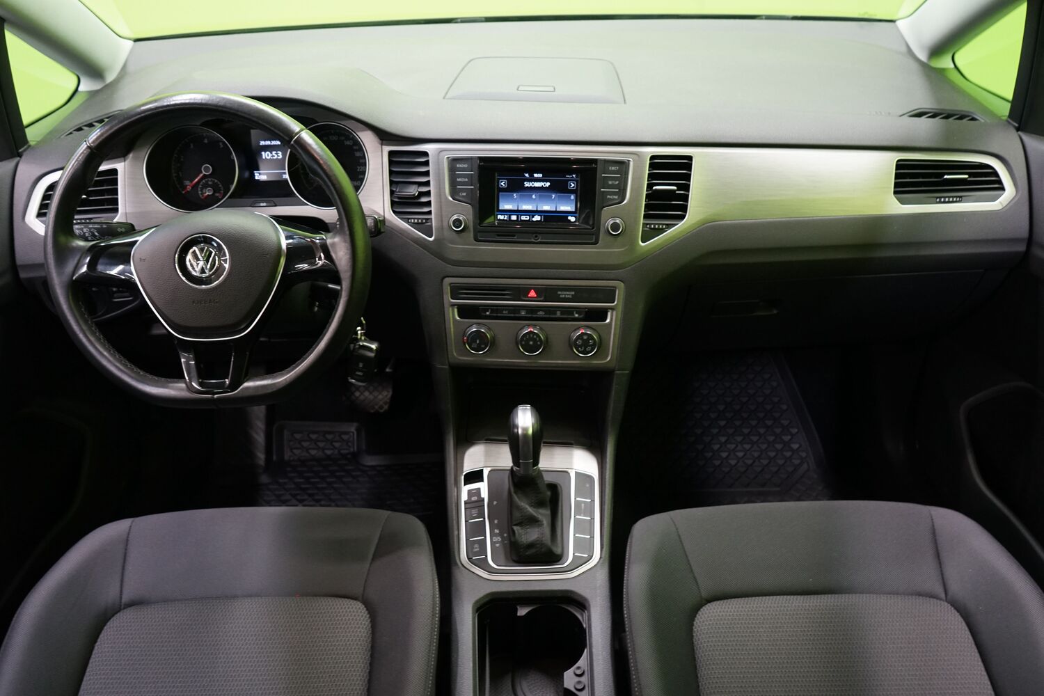 Volkswagen Golf Sportsvan vaihtoauto