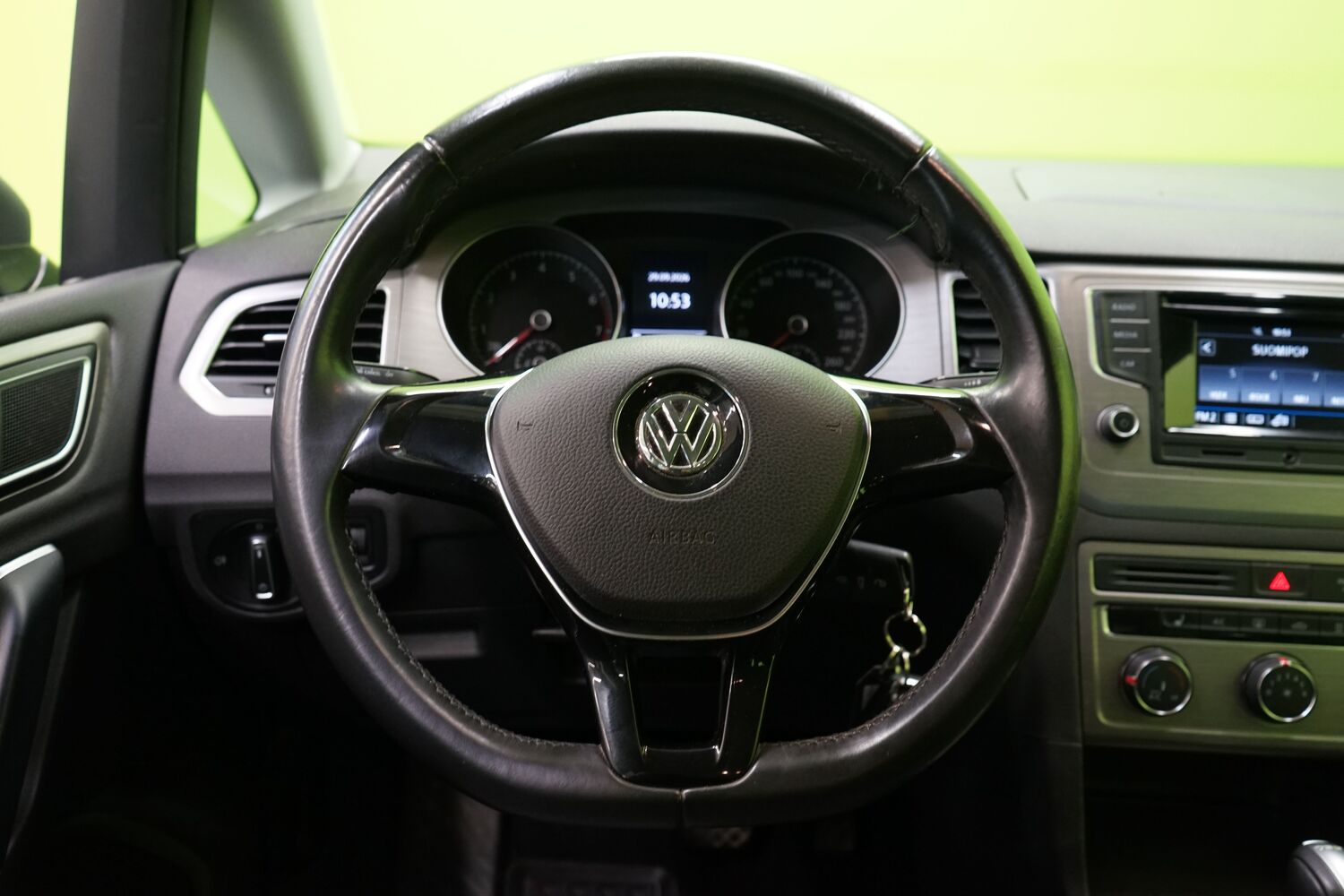 Volkswagen Golf Sportsvan vaihtoauto
