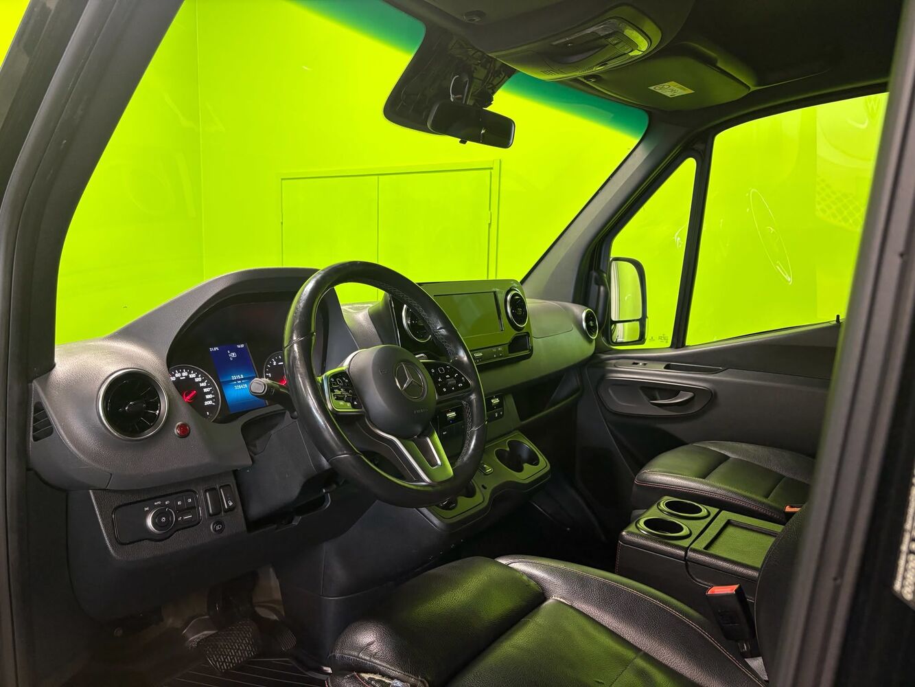 Mercedes-Benz Sprinter vaihtoauto