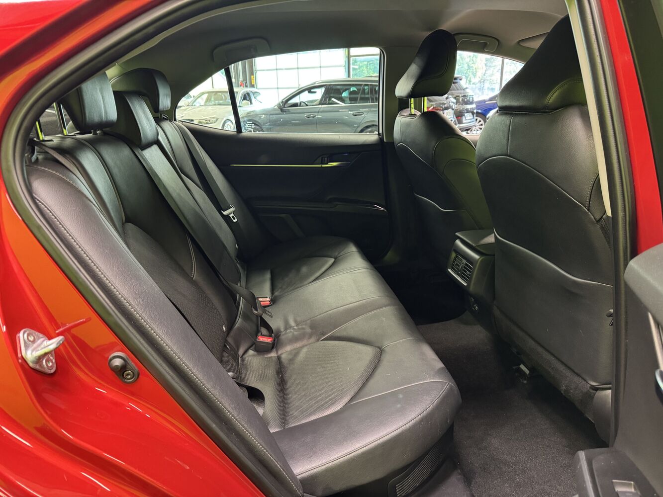 Toyota Camry vaihtoauto