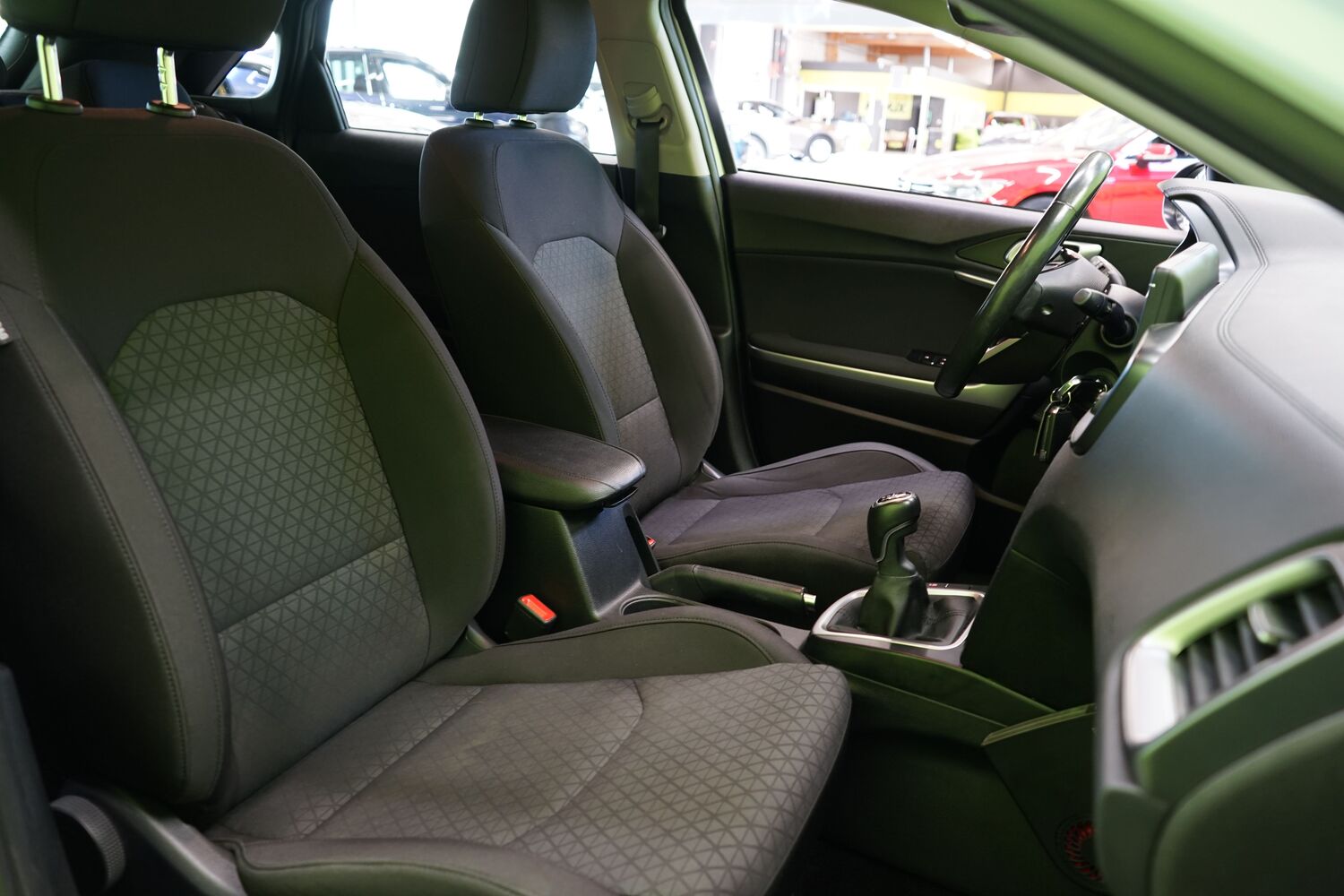 Kia Ceed vaihtoauto